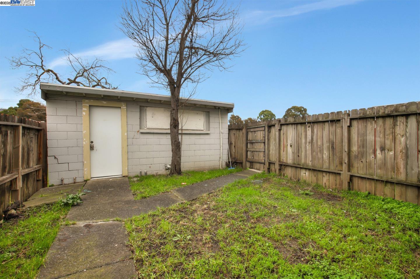 7448 Lockwood St, Oakland CA 94621 — photo 31