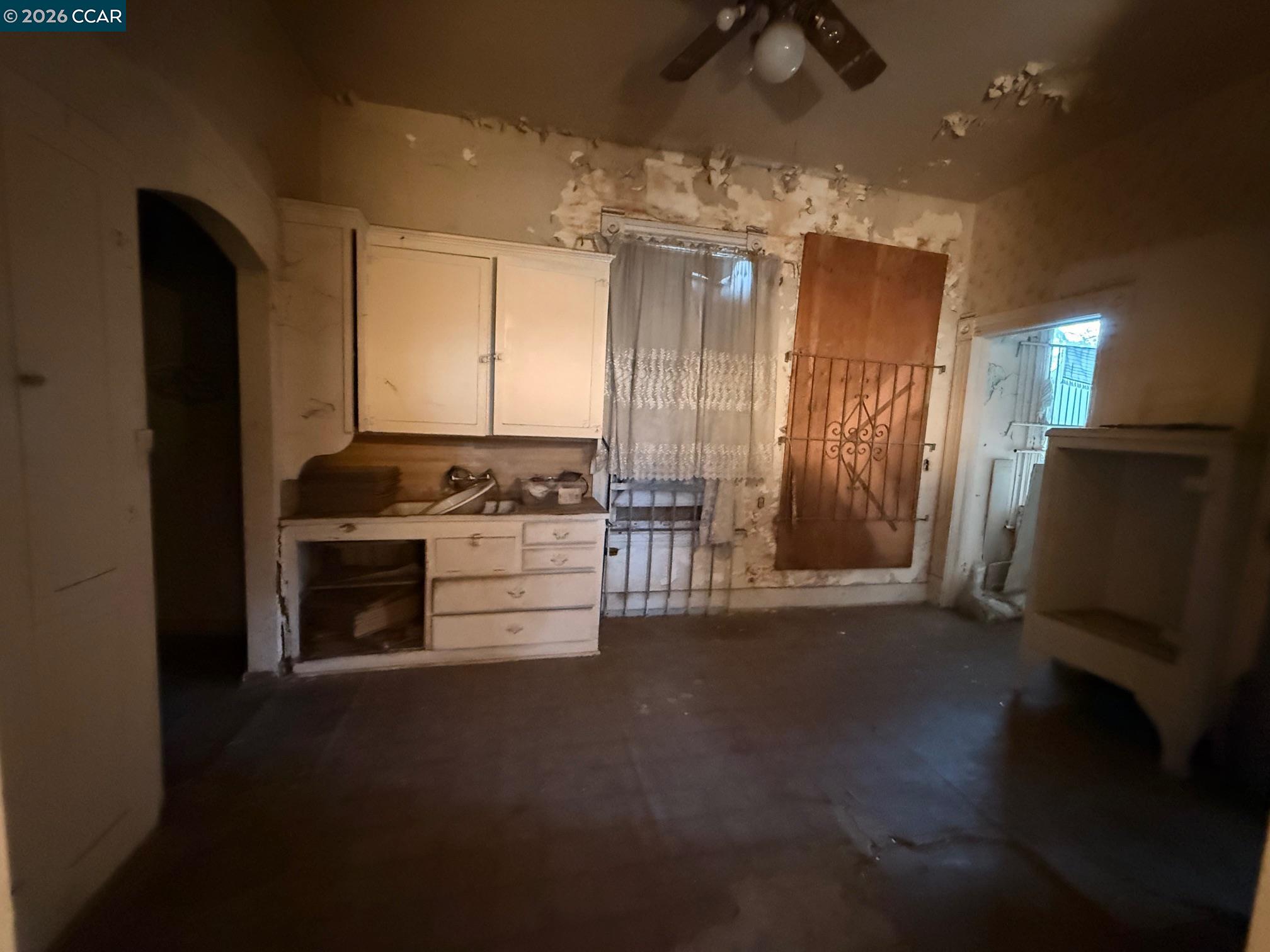 Detail Gallery Image 24 of 30 For 151 S 3rd Ave, Oakdale,  CA 95361 - 4 Beds | 2 Baths