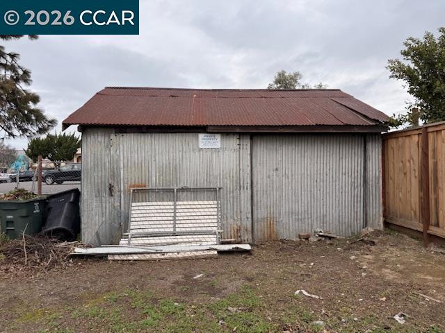 Detail Gallery Image 16 of 24 For 161 S 3rd Ave, Oakdale,  CA 95361 - 3 Beds | 2 Baths