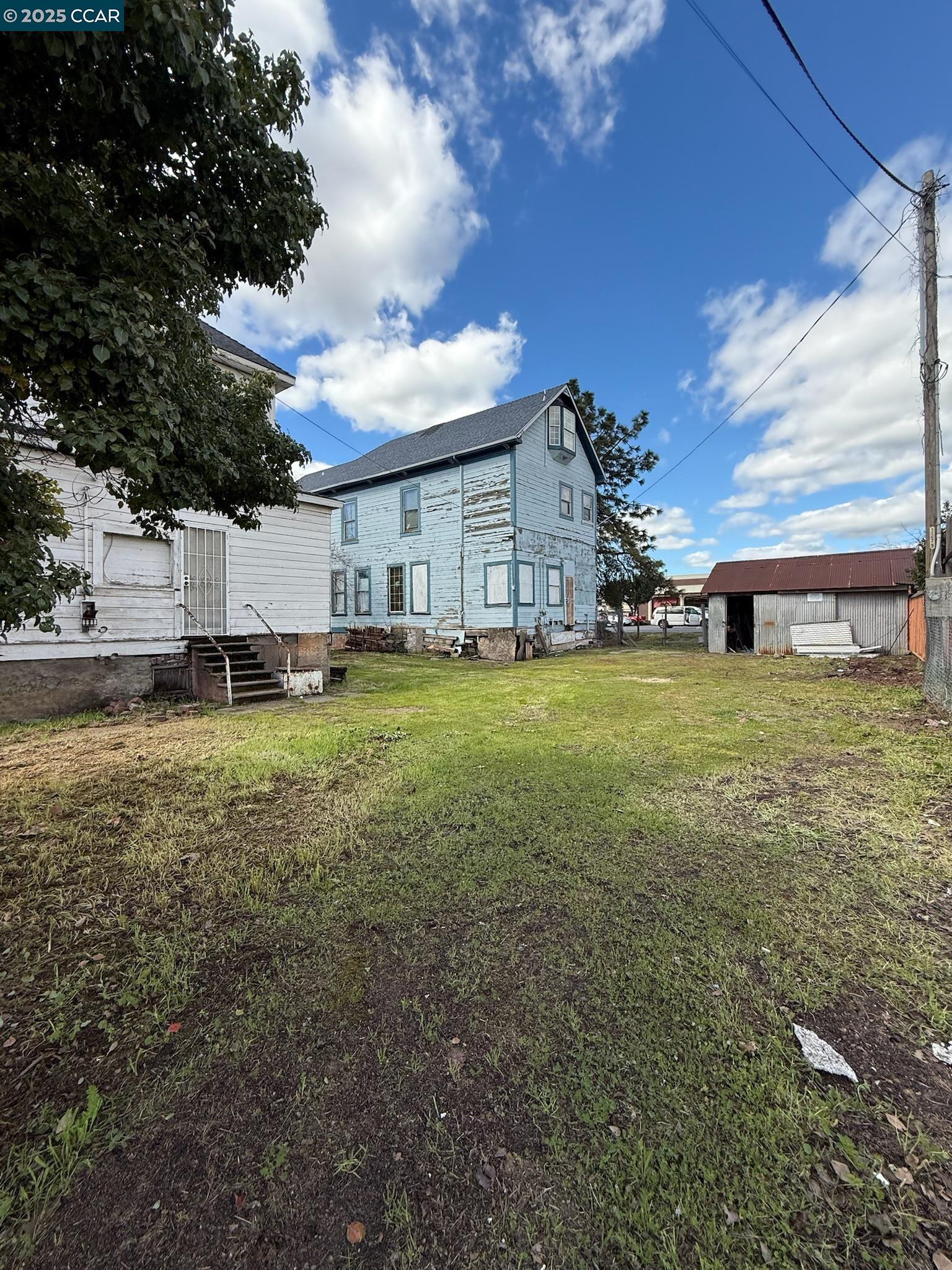 Detail Gallery Image 6 of 24 For 161 S 3rd Ave, Oakdale,  CA 95361 - 3 Beds | 2 Baths