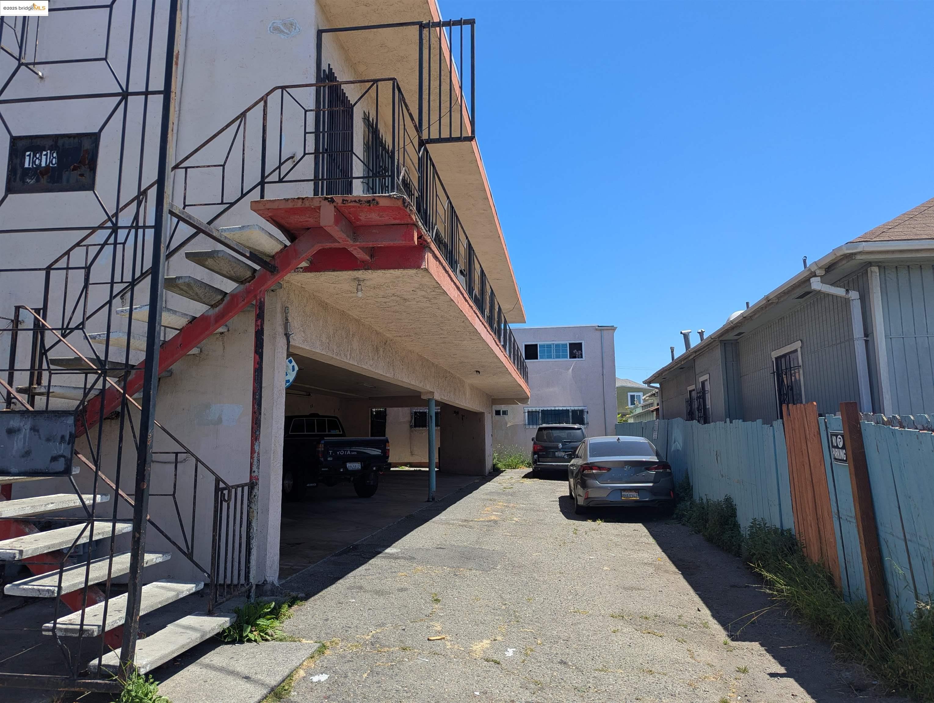 1818 Rosedale Avenue, Oakland, CA, 94601