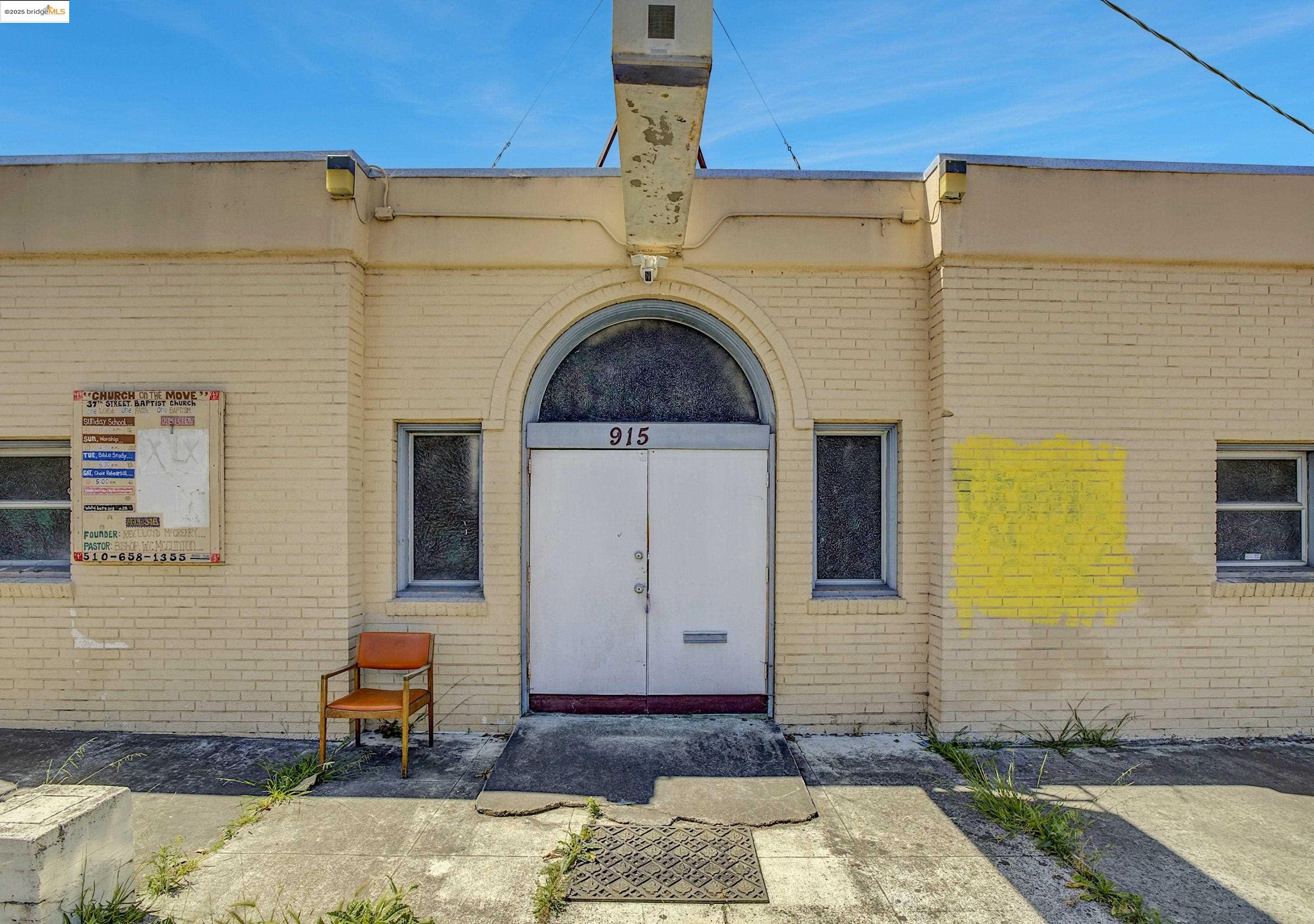 915 37Th St, Oakland, CA, 94608