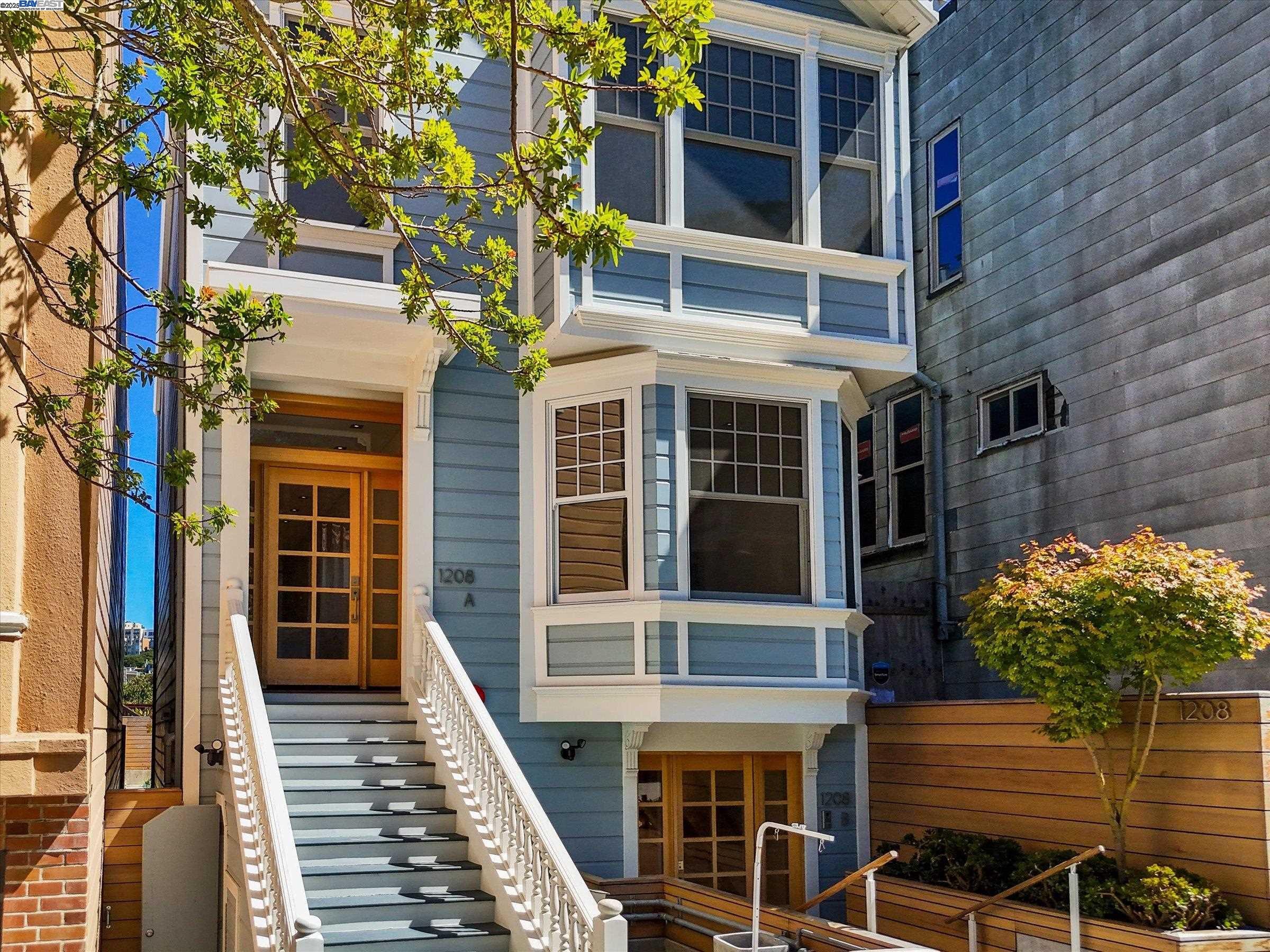 Front Image Thumbnail for BE41100085