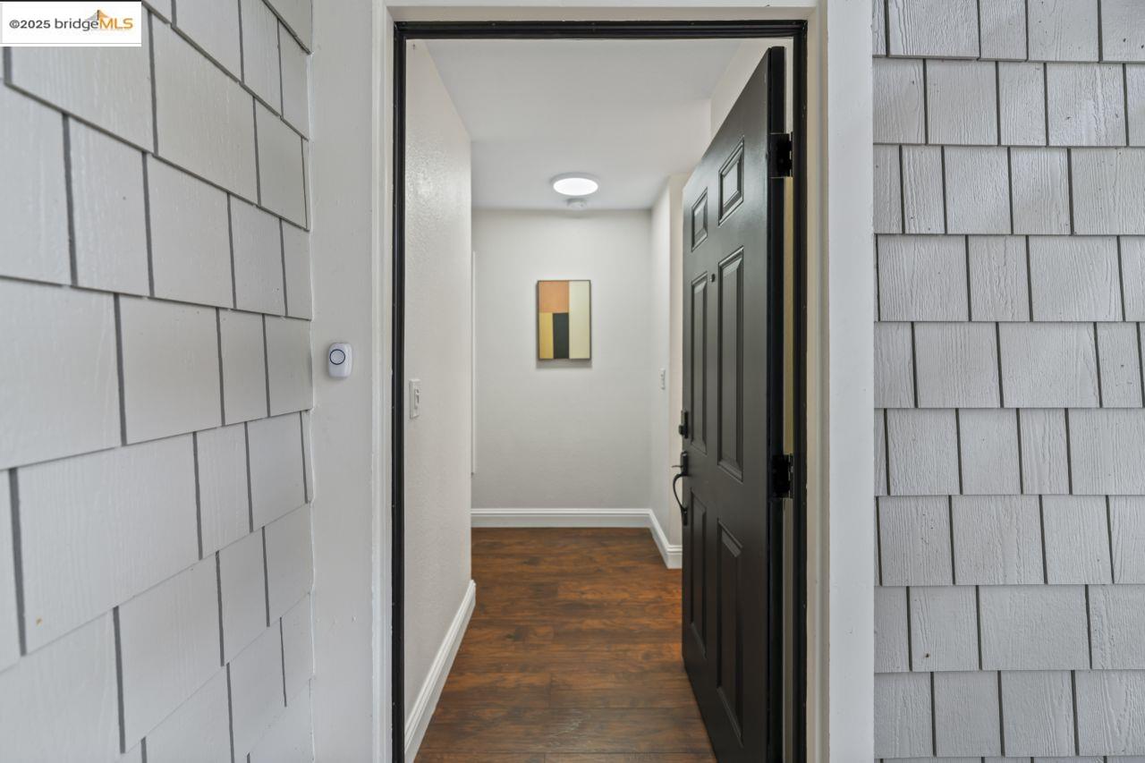 Photo #11: 41100947 Listing: Photo #11