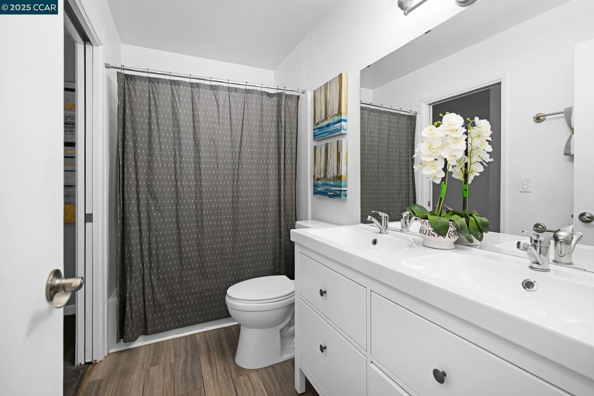 Photo #13: 41101756 Listing: Photo #13