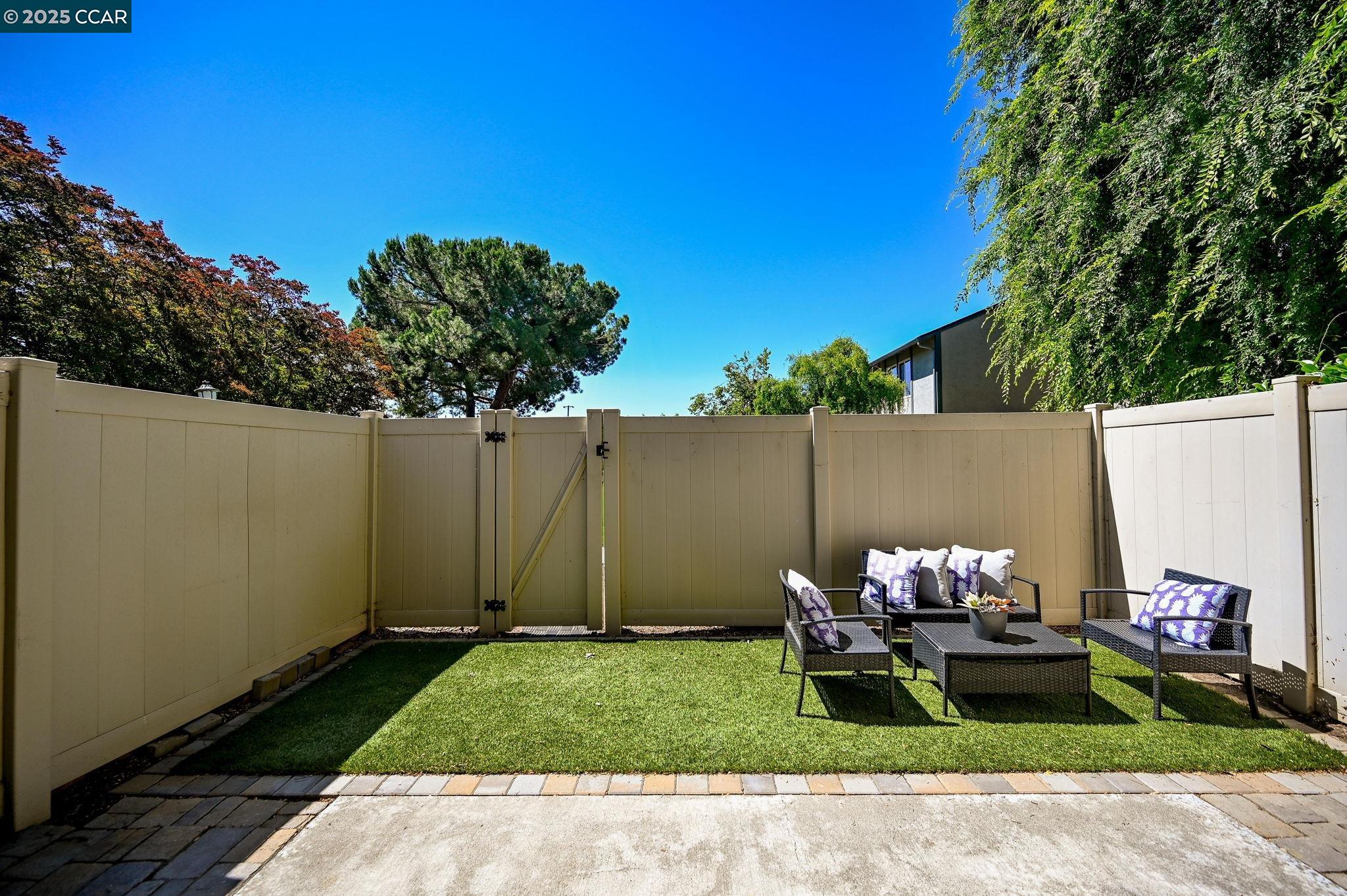 Photo #18: 41101756 Listing: Photo #18