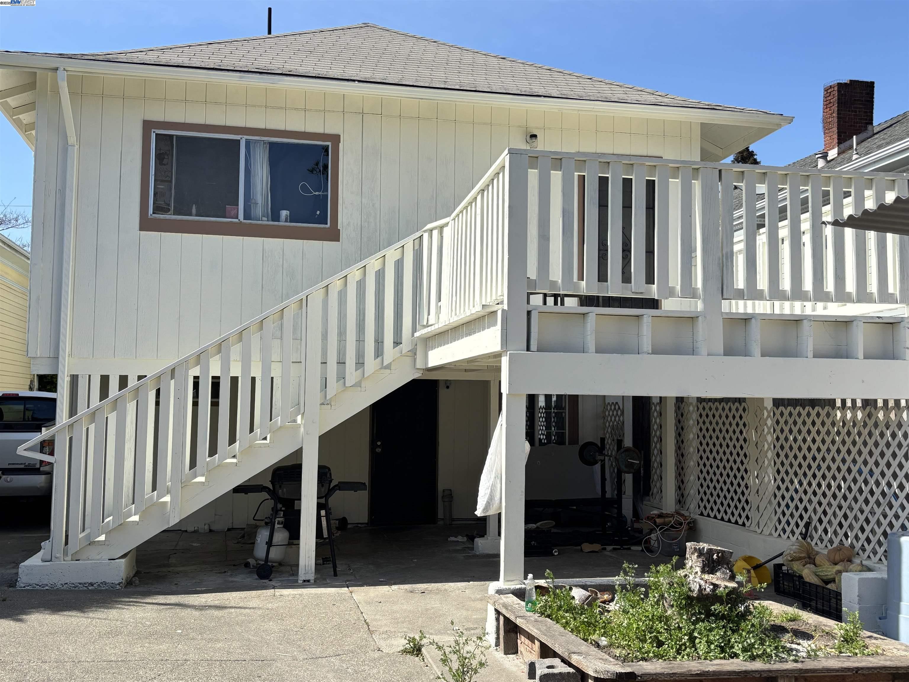 Front Image Thumbnail for BE41102309