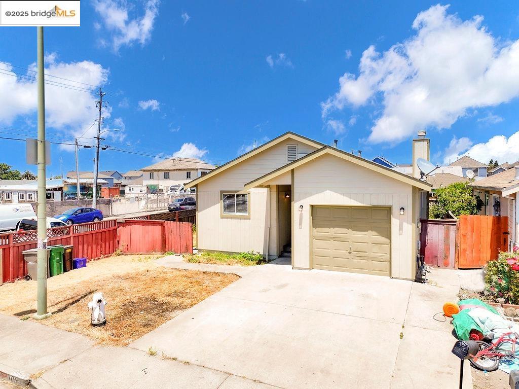 Front Image Thumbnail for EB41102400