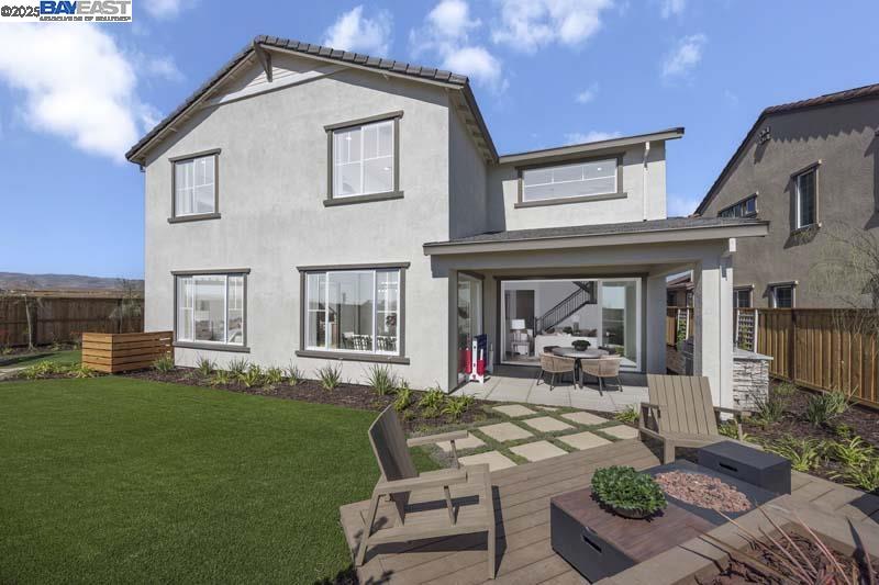 Detail Gallery Image 11 of 18 For 503 E Fiorino Street, Mountain House,  CA 95391 - 5 Beds | 3/1 Baths