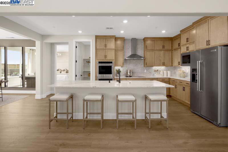 Detail Gallery Image 6 of 18 For 503 E Fiorino Street, Mountain House,  CA 95391 - 5 Beds | 3/1 Baths