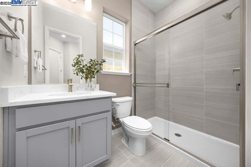 Detail Gallery Image 13 of 17 For 527 E Fiorino Street, Mountain House,  CA 95391 - 4 Beds | 3 Baths