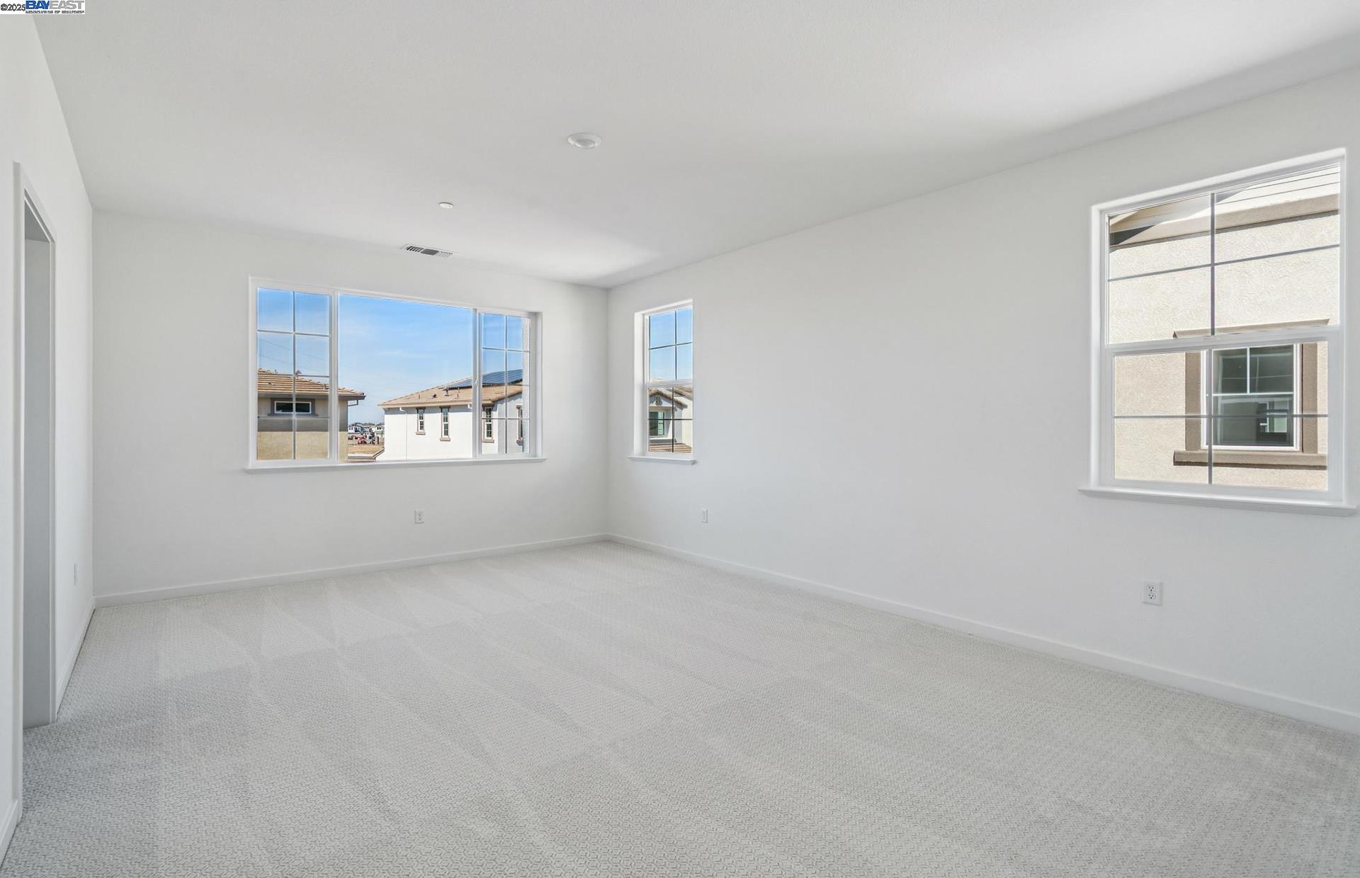 Detail Gallery Image 22 of 40 For 349 E Gobind Blvd, Mountain House,  CA 95391 - 5 Beds | 3/1 Baths