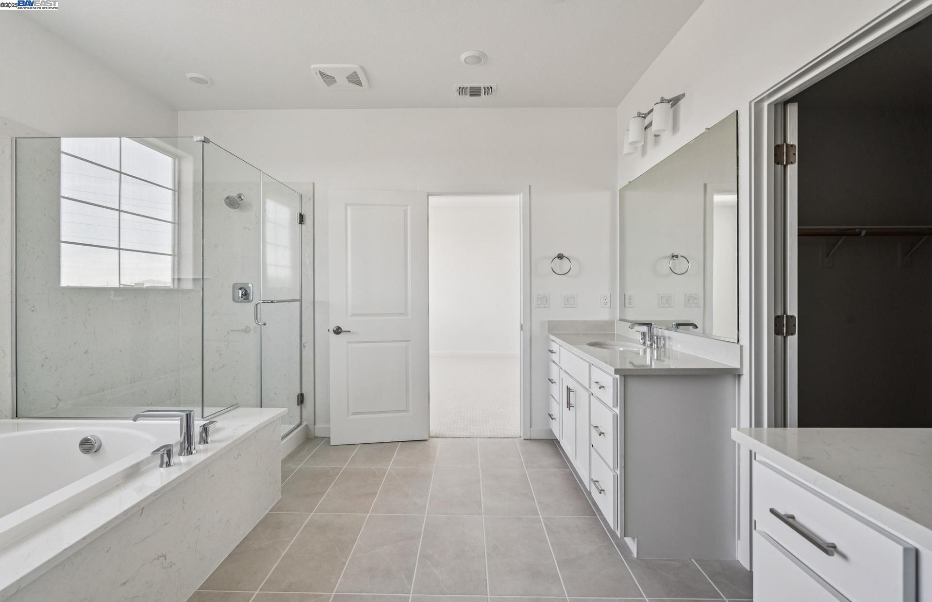 Detail Gallery Image 26 of 40 For 349 E Gobind Blvd, Mountain House,  CA 95391 - 5 Beds | 3/1 Baths