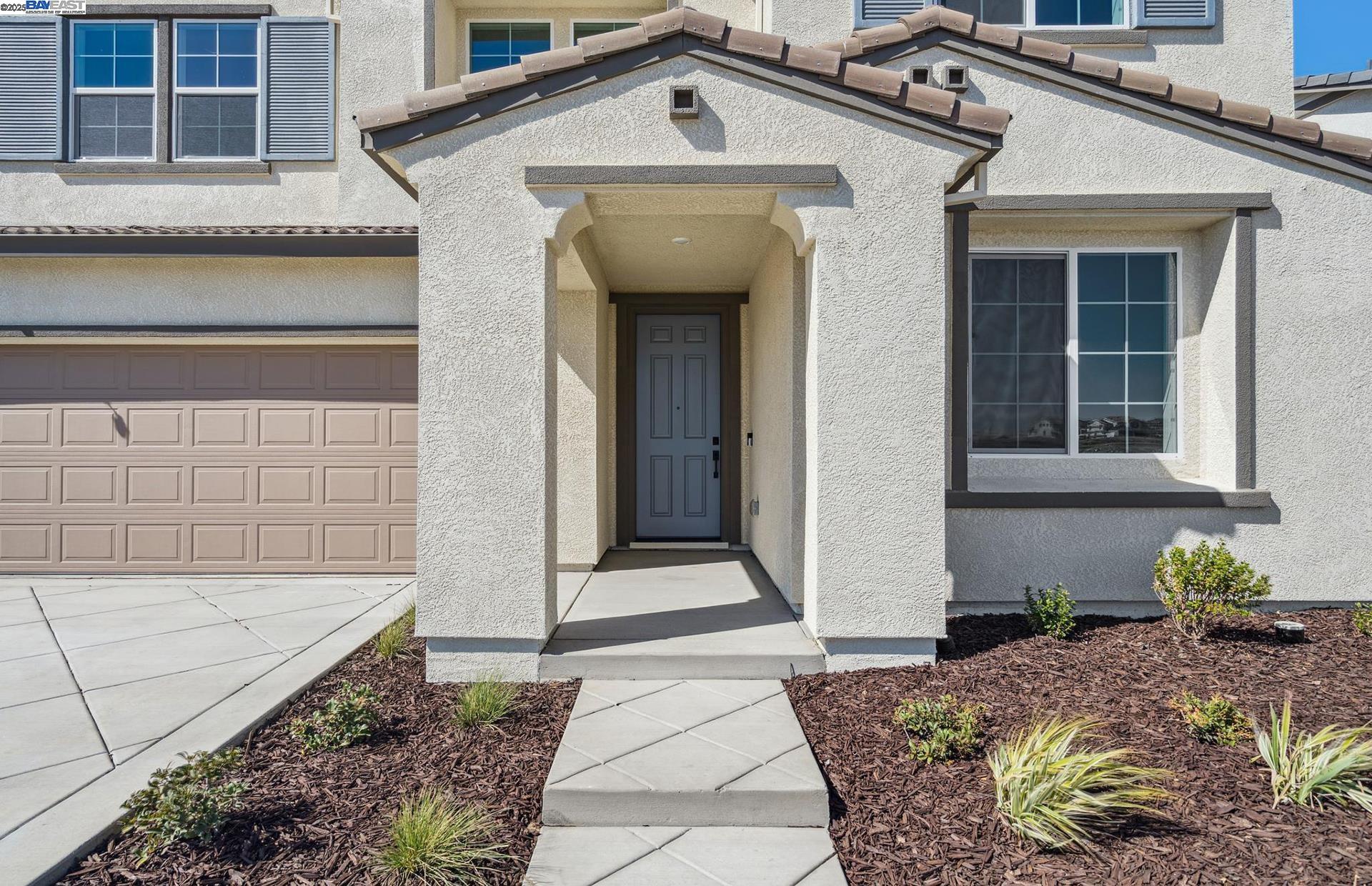 Detail Gallery Image 7 of 40 For 349 E Gobind Blvd, Mountain House,  CA 95391 - 5 Beds | 3/1 Baths