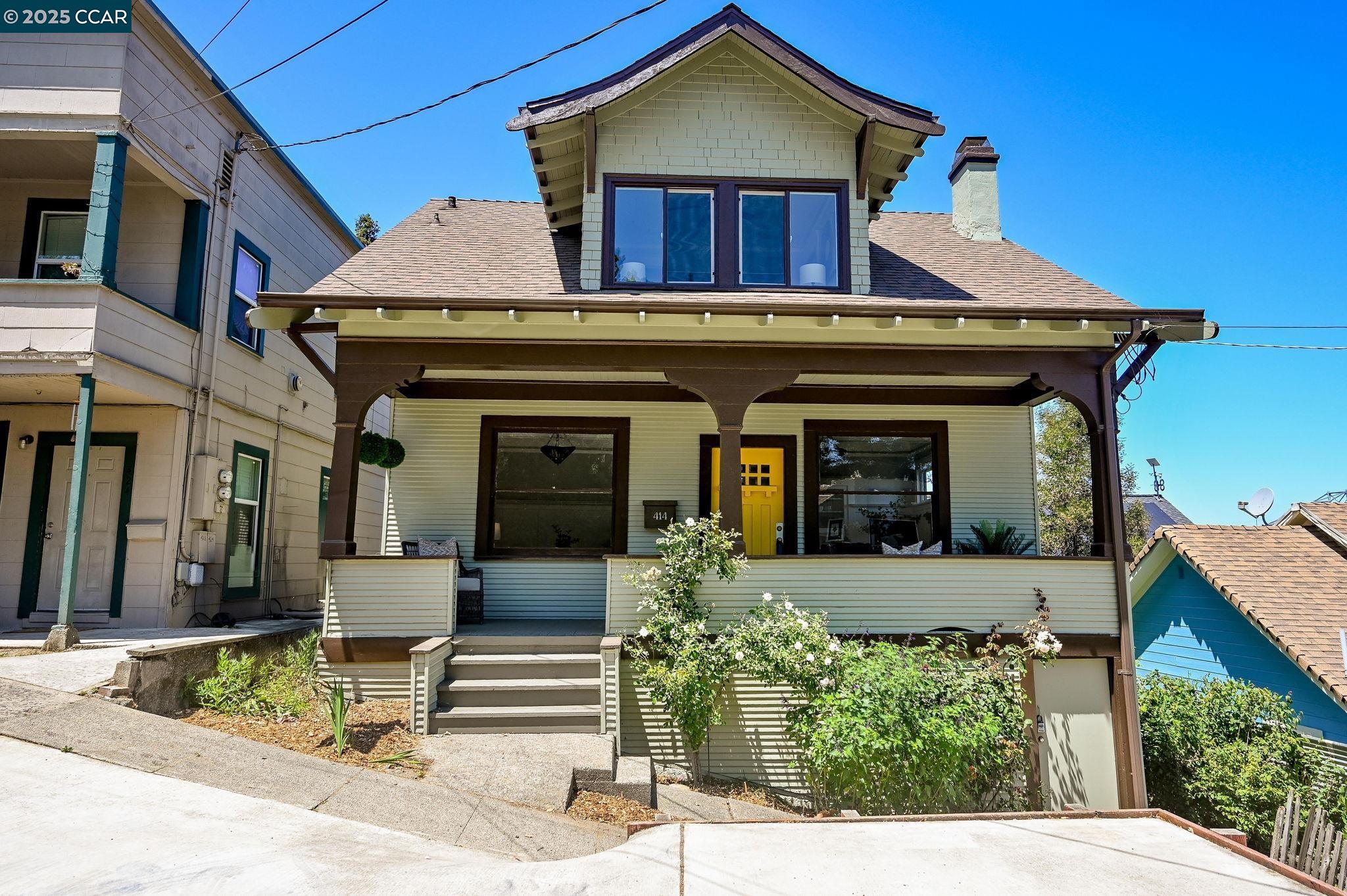 Front Image Thumbnail for CC41102824