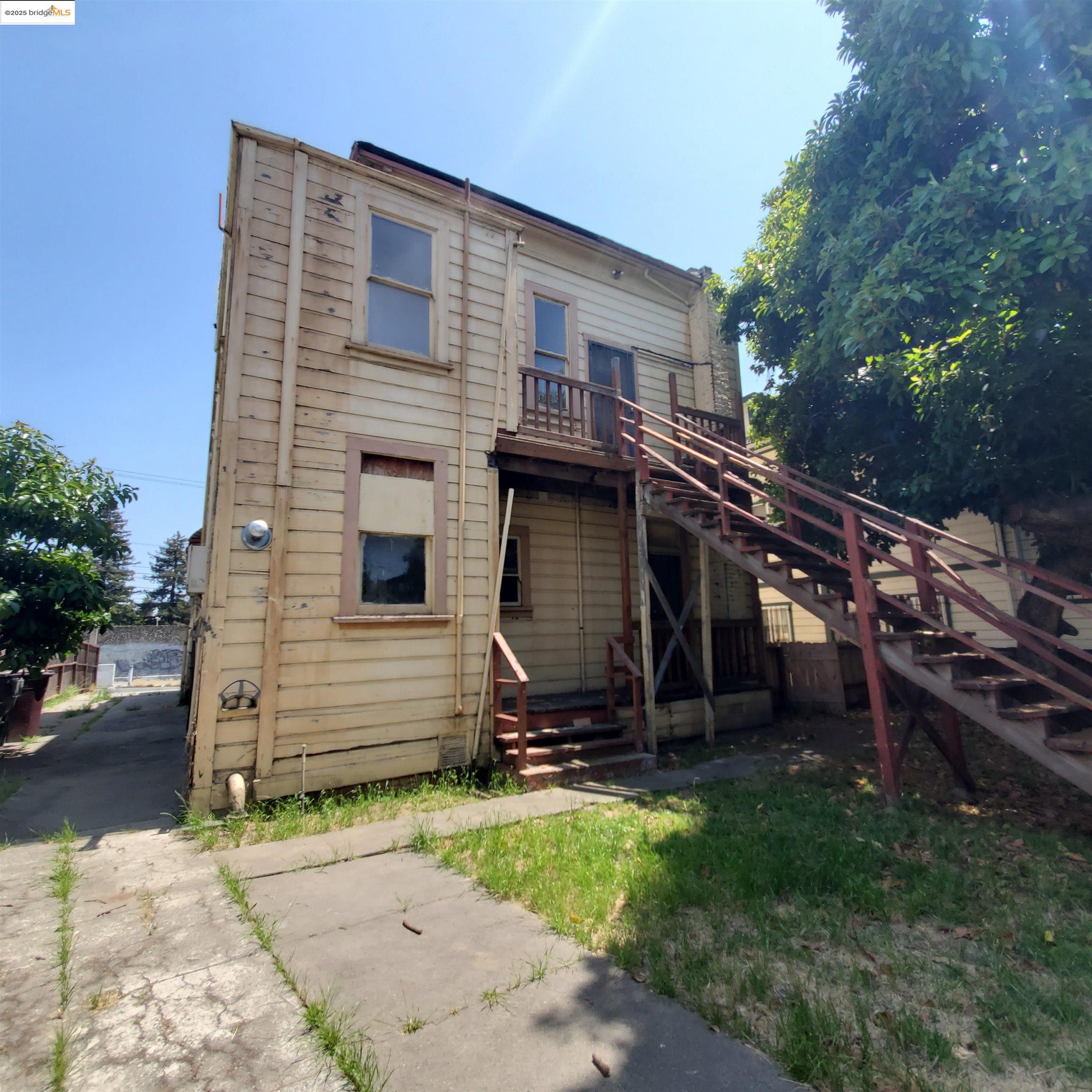 1737 13Th Ave, Oakland CA 94606 — photo 17