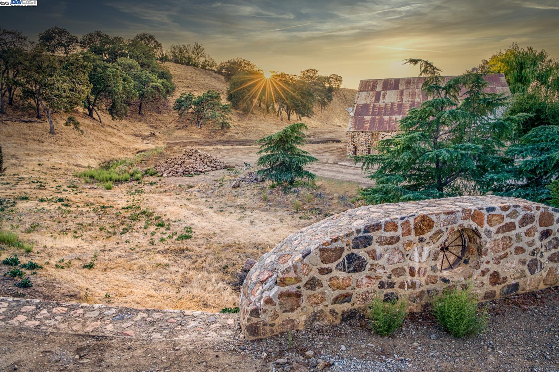 5625 Greenville Rd, Livermore, CA, 94550