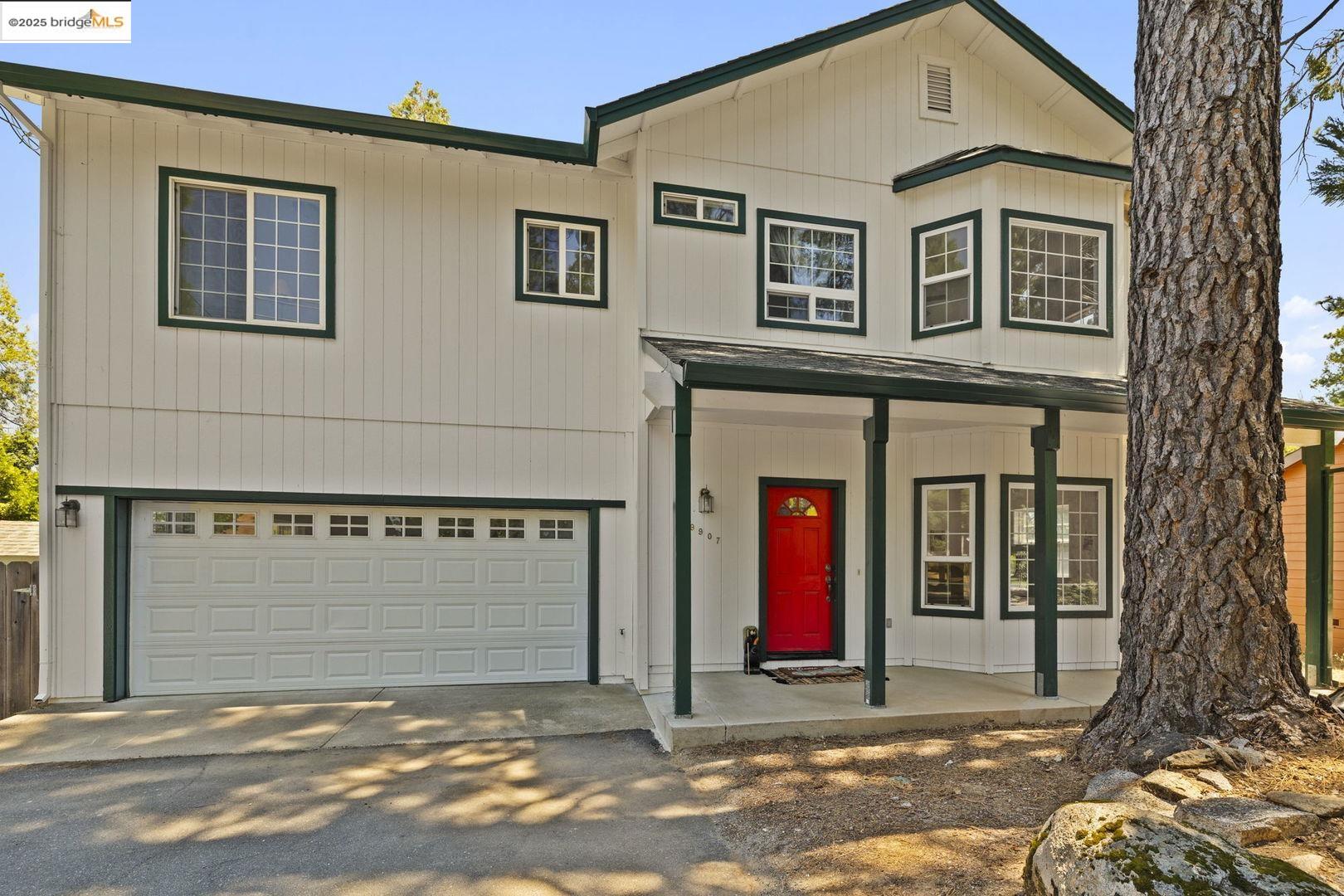 Front Image Thumbnail for EB41103611