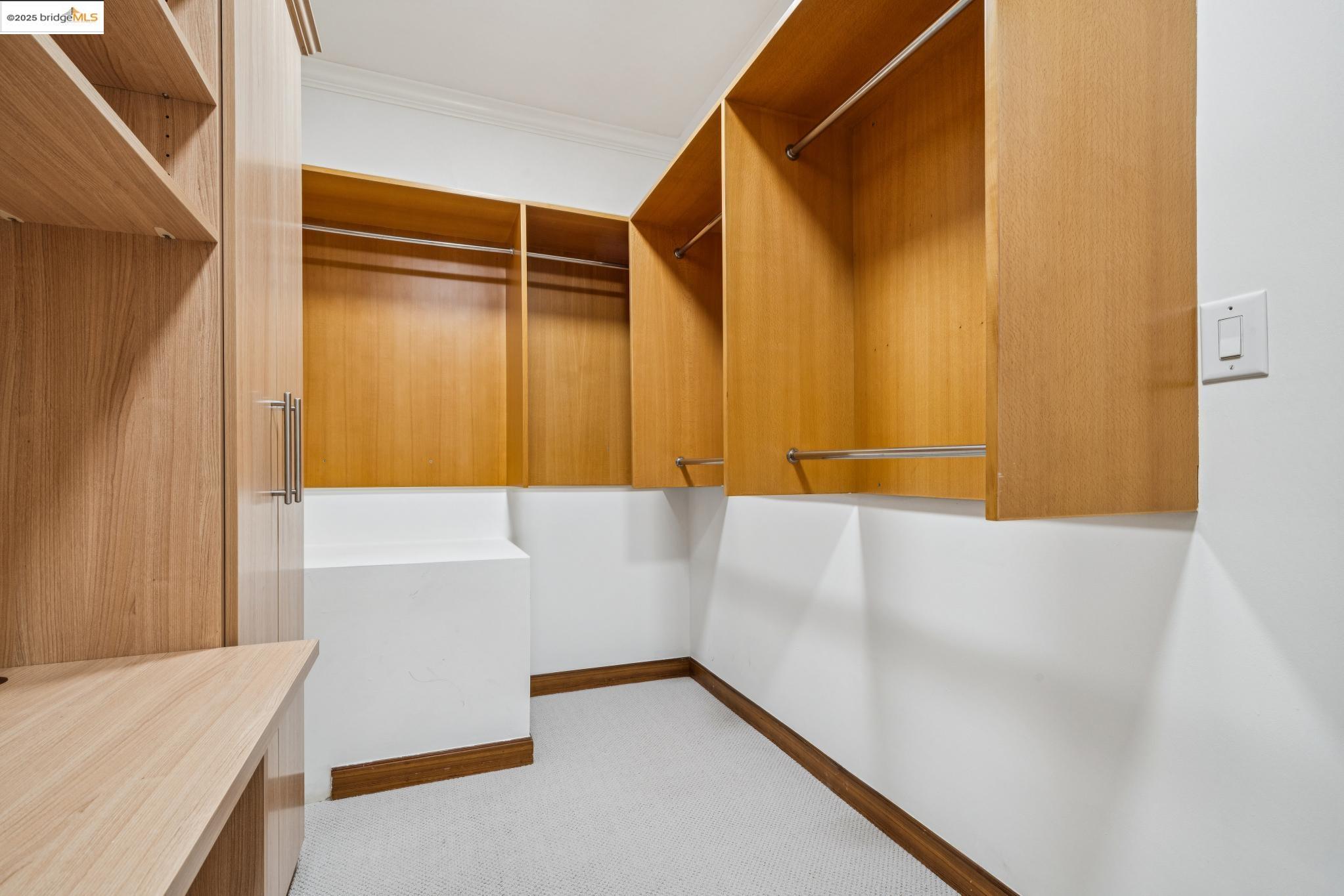 Detail Gallery Image 38 of 52 For 7723 Claremont Ave, Berkeley,  CA 94705 - 5 Beds | 3/1 Baths