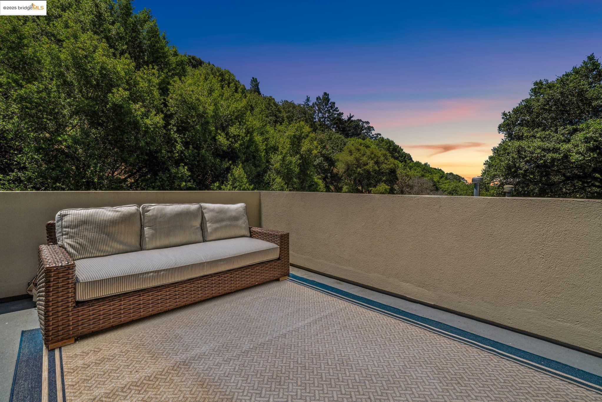 Detail Gallery Image 52 of 52 For 7723 Claremont Ave, Berkeley,  CA 94705 - 5 Beds | 3/1 Baths