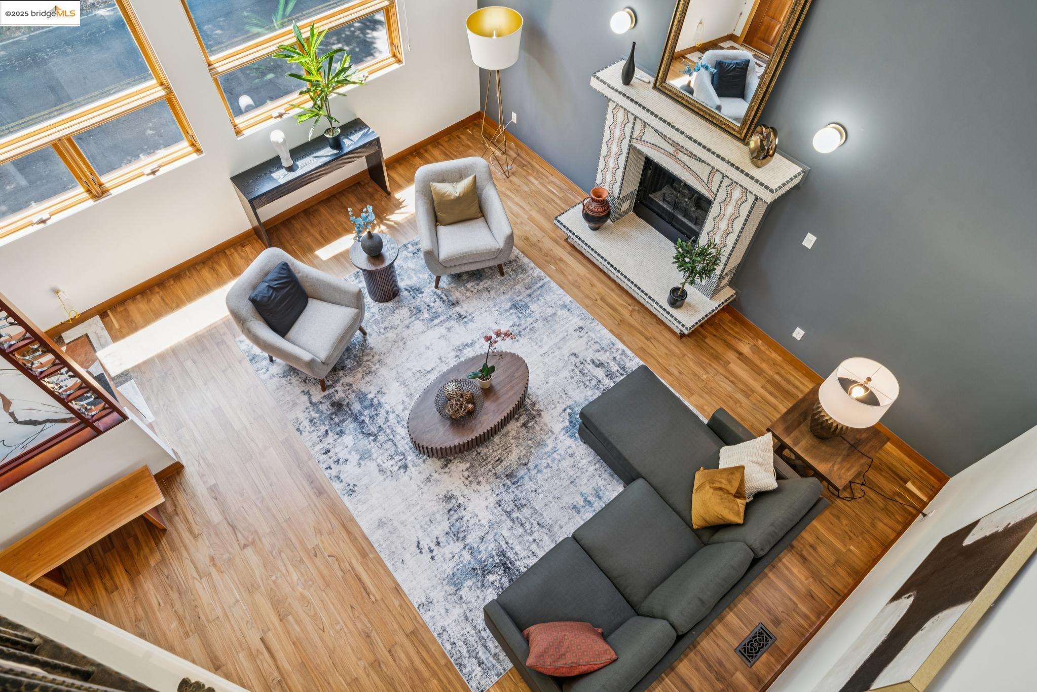 Detail Gallery Image 10 of 52 For 7723 Claremont Ave, Berkeley,  CA 94705 - 5 Beds | 3/1 Baths