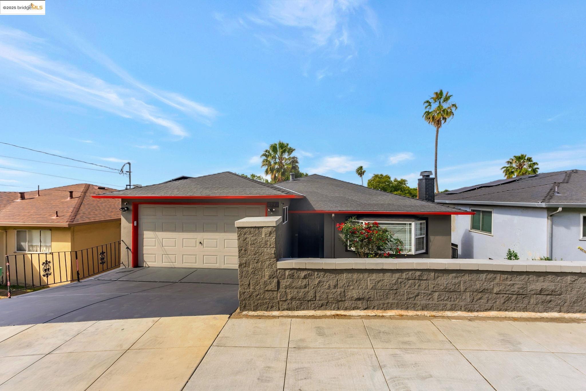 Front Image Thumbnail for EB41103763