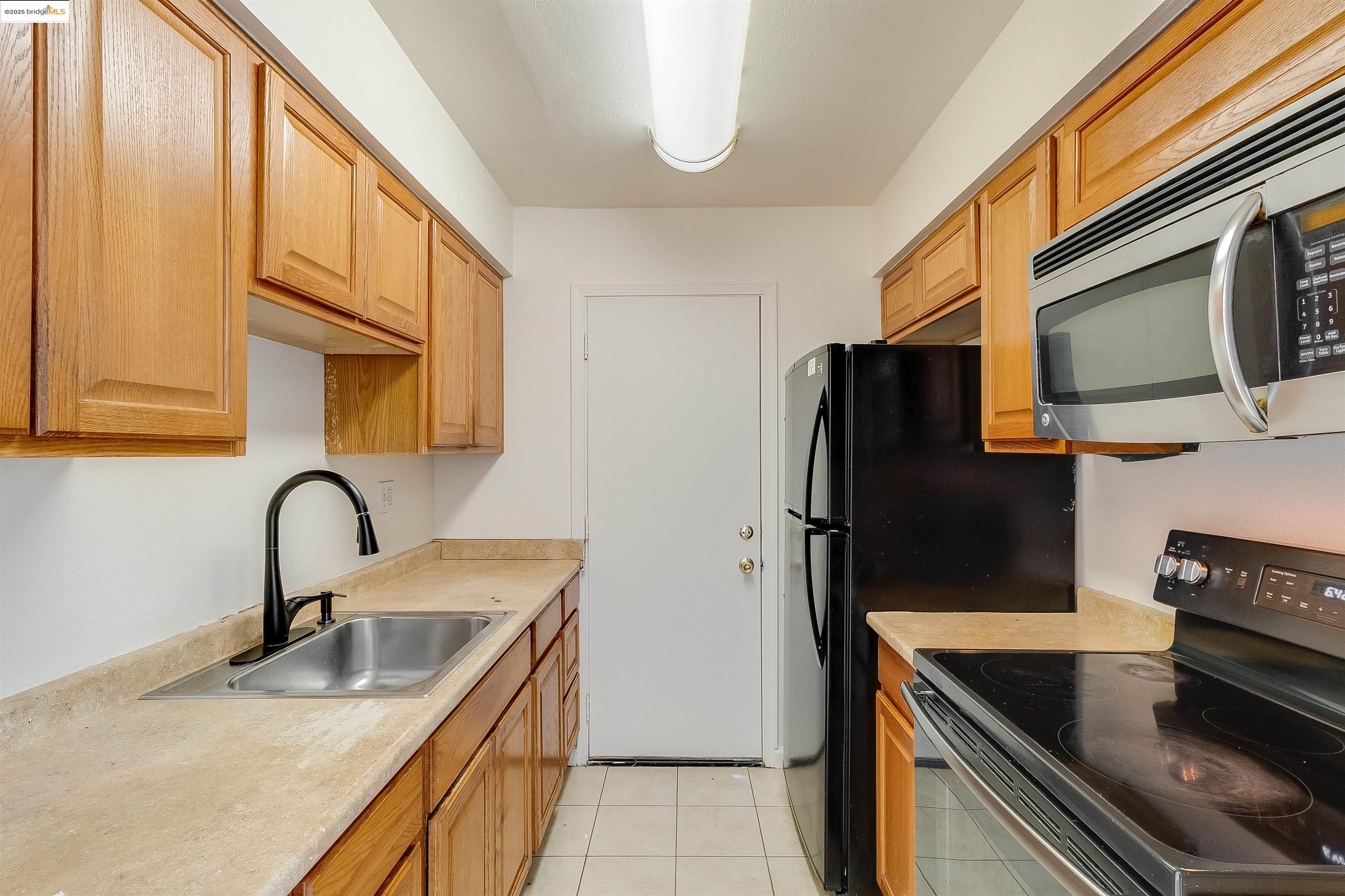 Photo #17: 41103961 Listing: Photo #17