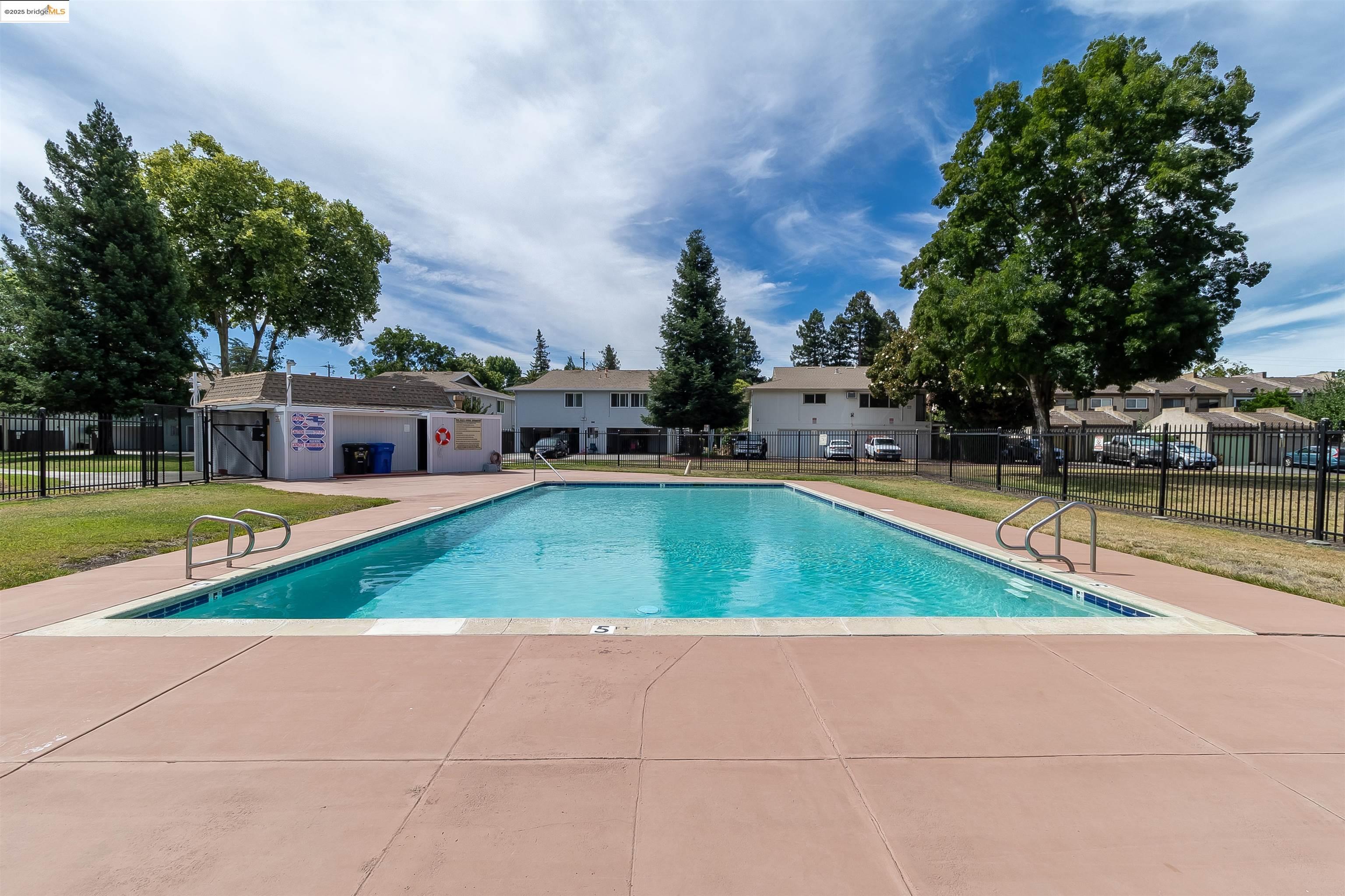 Photo #38: 41103961 Listing: Photo #38