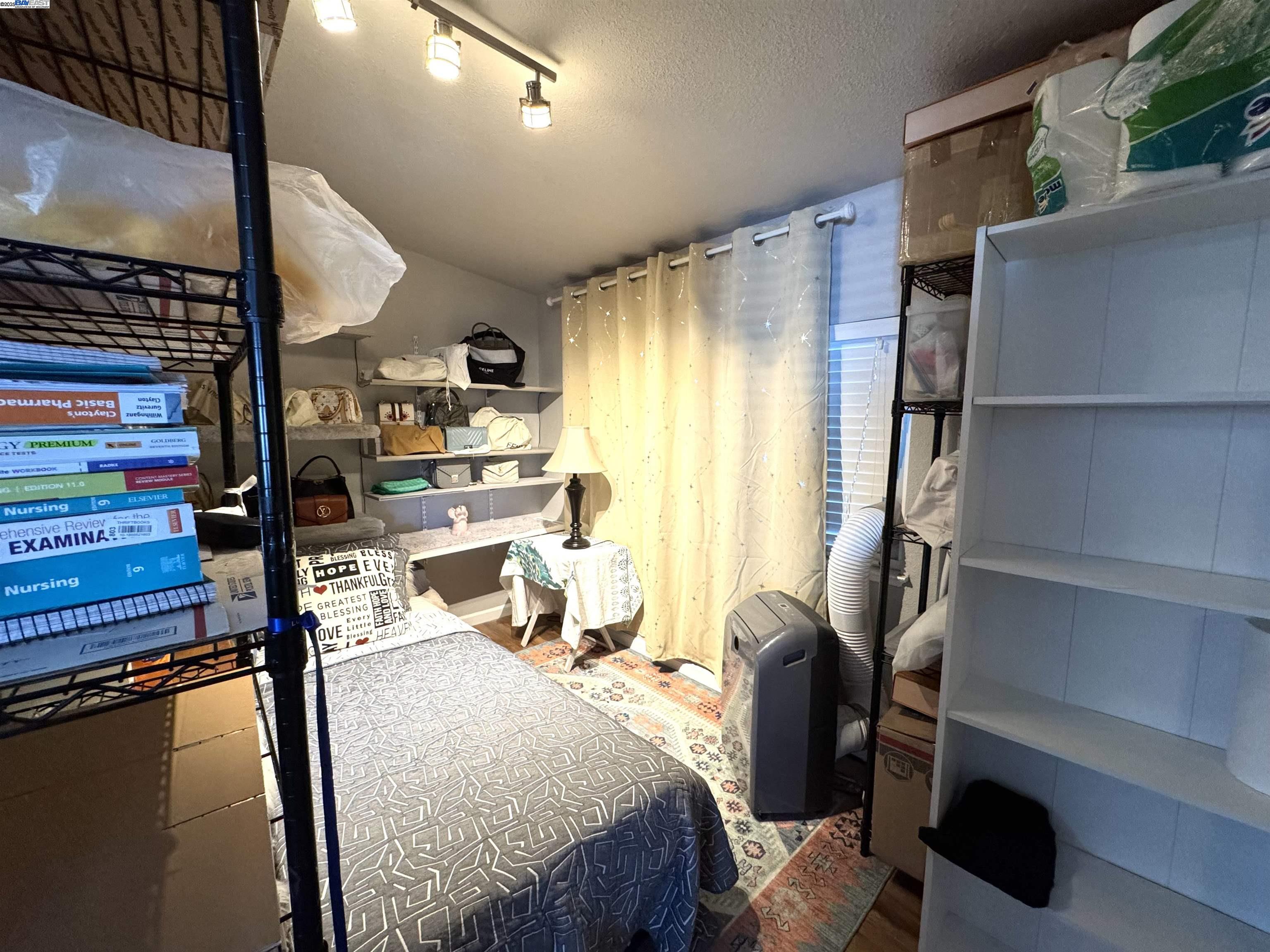 Detail Gallery Image 15 of 16 For 600 E Weddell Dr. #71,  Sunnyvale,  CA 94089 - 3 Beds | 2 Baths