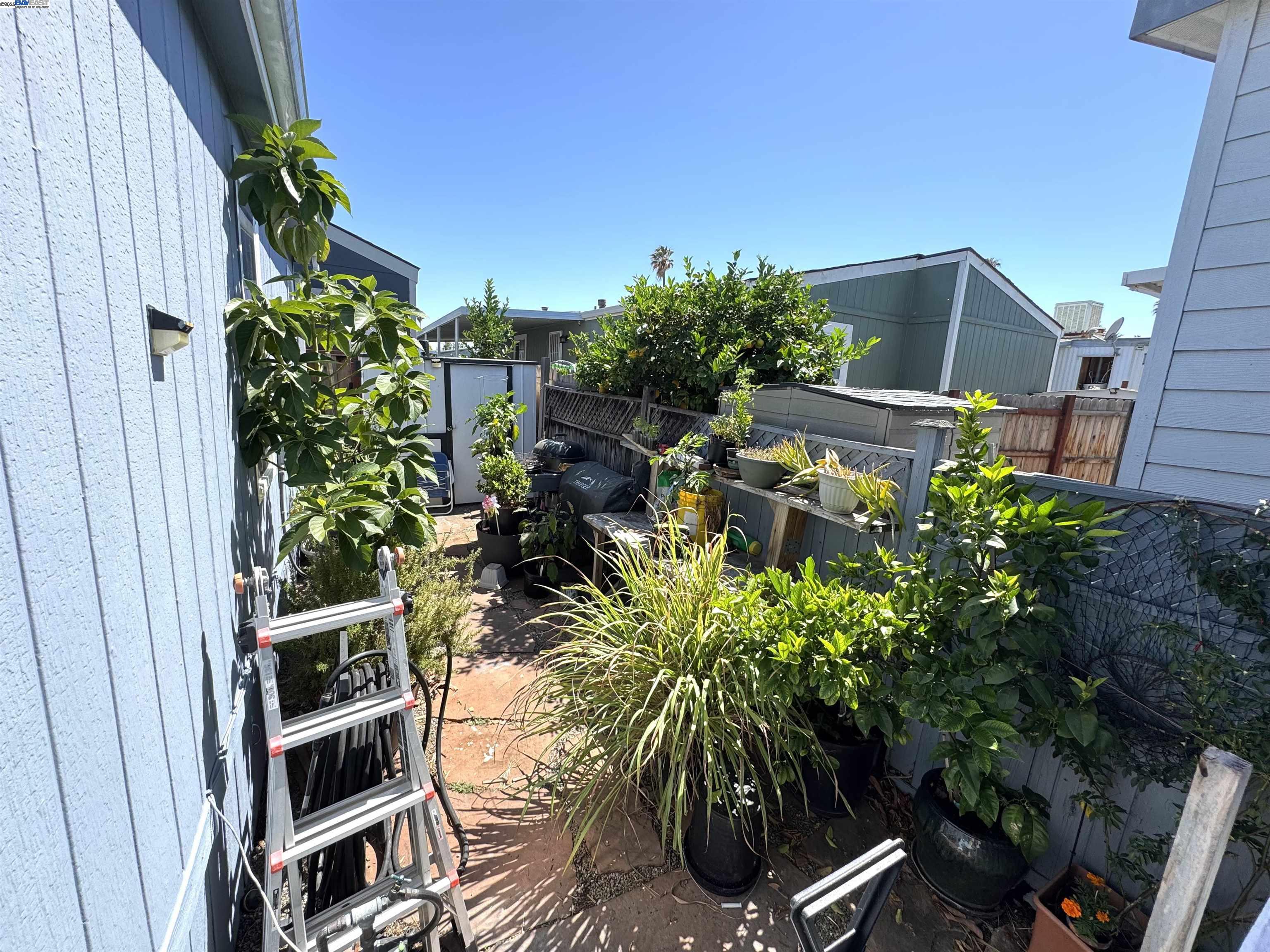 Detail Gallery Image 16 of 16 For 600 E Weddell Dr. #71,  Sunnyvale,  CA 94089 - 3 Beds | 2 Baths