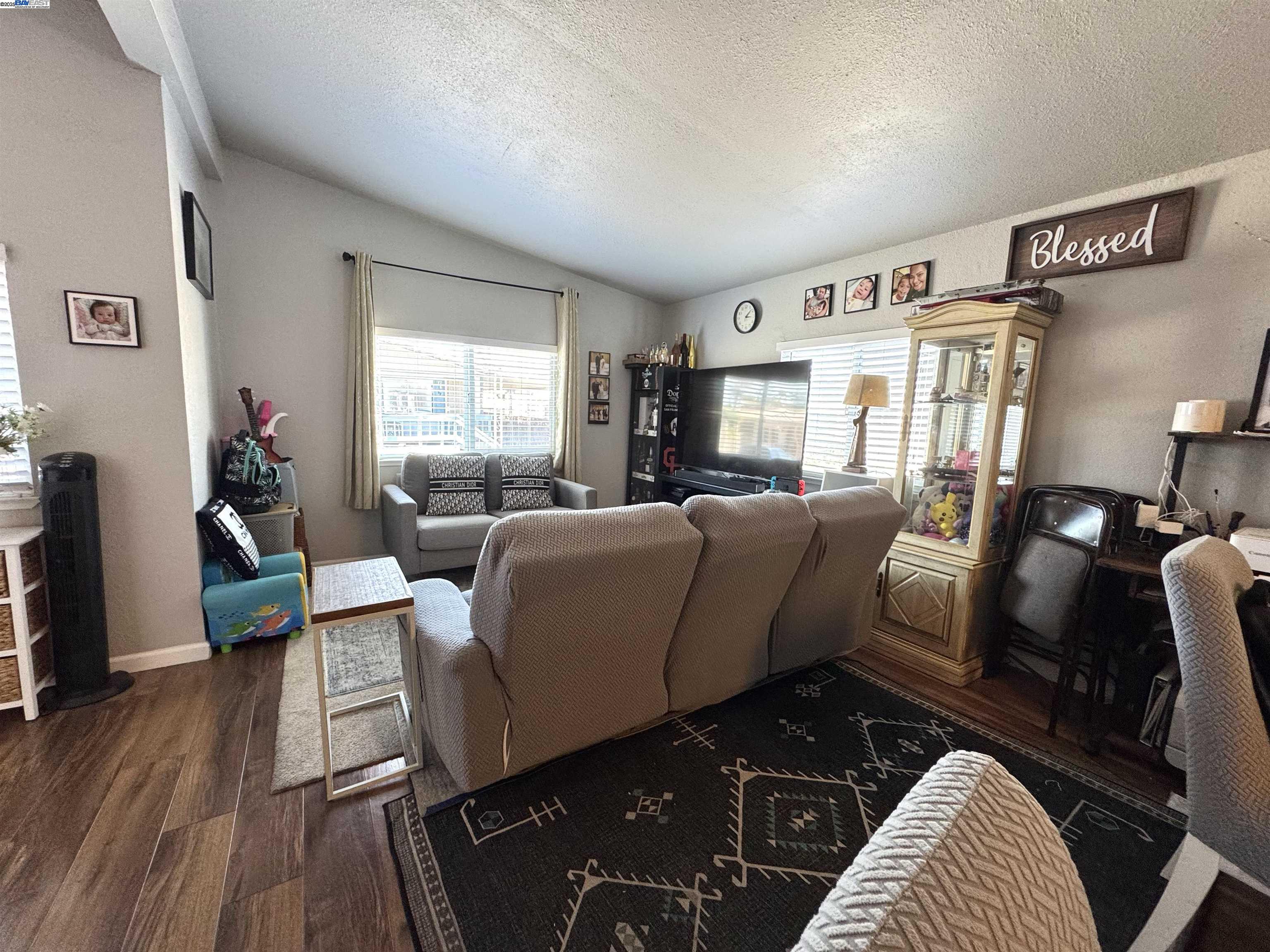 Detail Gallery Image 3 of 16 For 600 E Weddell Dr. #71,  Sunnyvale,  CA 94089 - 3 Beds | 2 Baths