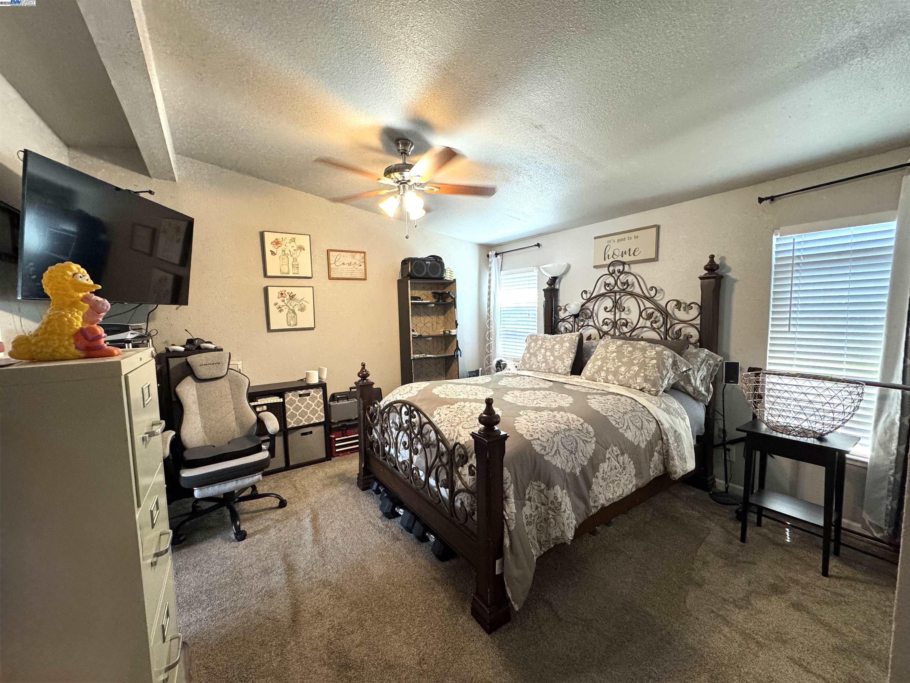 Detail Gallery Image 7 of 16 For 600 E Weddell Dr. #71,  Sunnyvale,  CA 94089 - 3 Beds | 2 Baths