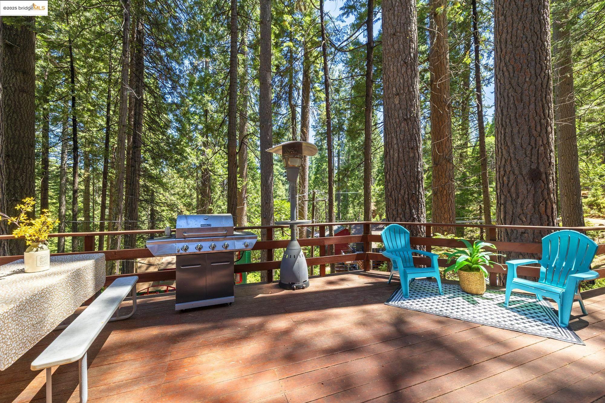 Detail Gallery Image 4 of 44 For 22742 Conifer Court, Long Barn,  CA 95335 - 1 Beds | 1 Baths