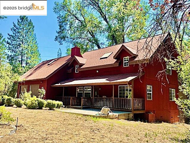 Groveland (A gateway to Yosemite)