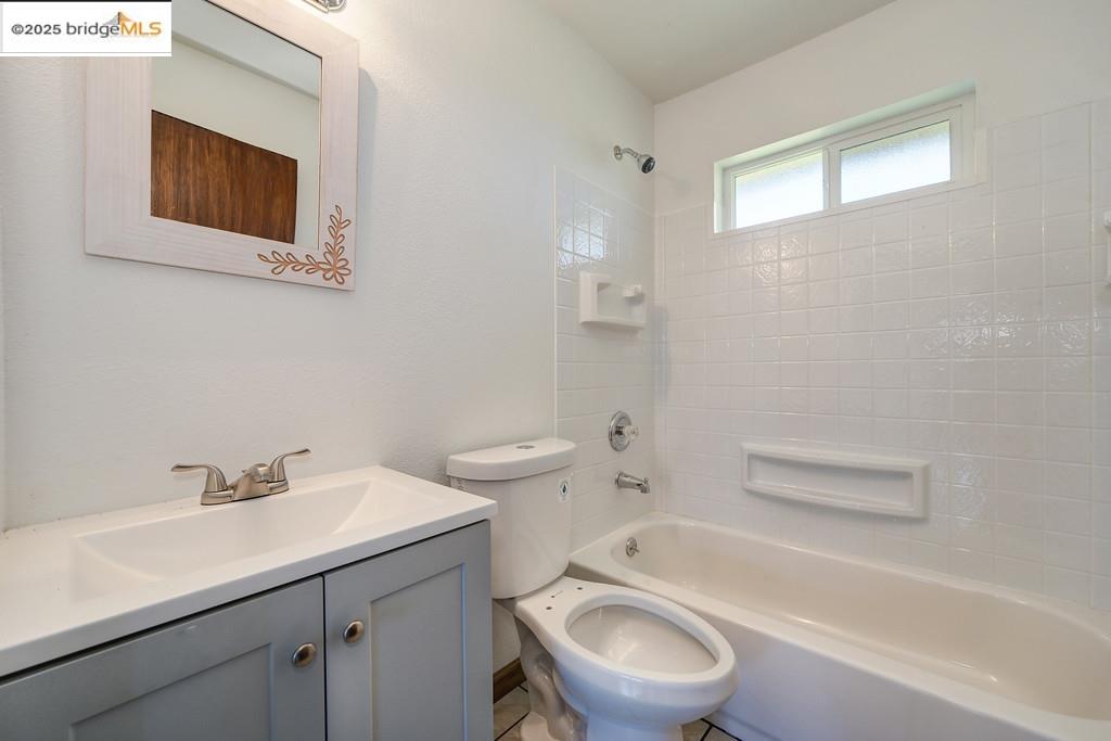 1408 Riosa RD, Lincoln CA 95648 — photo 42