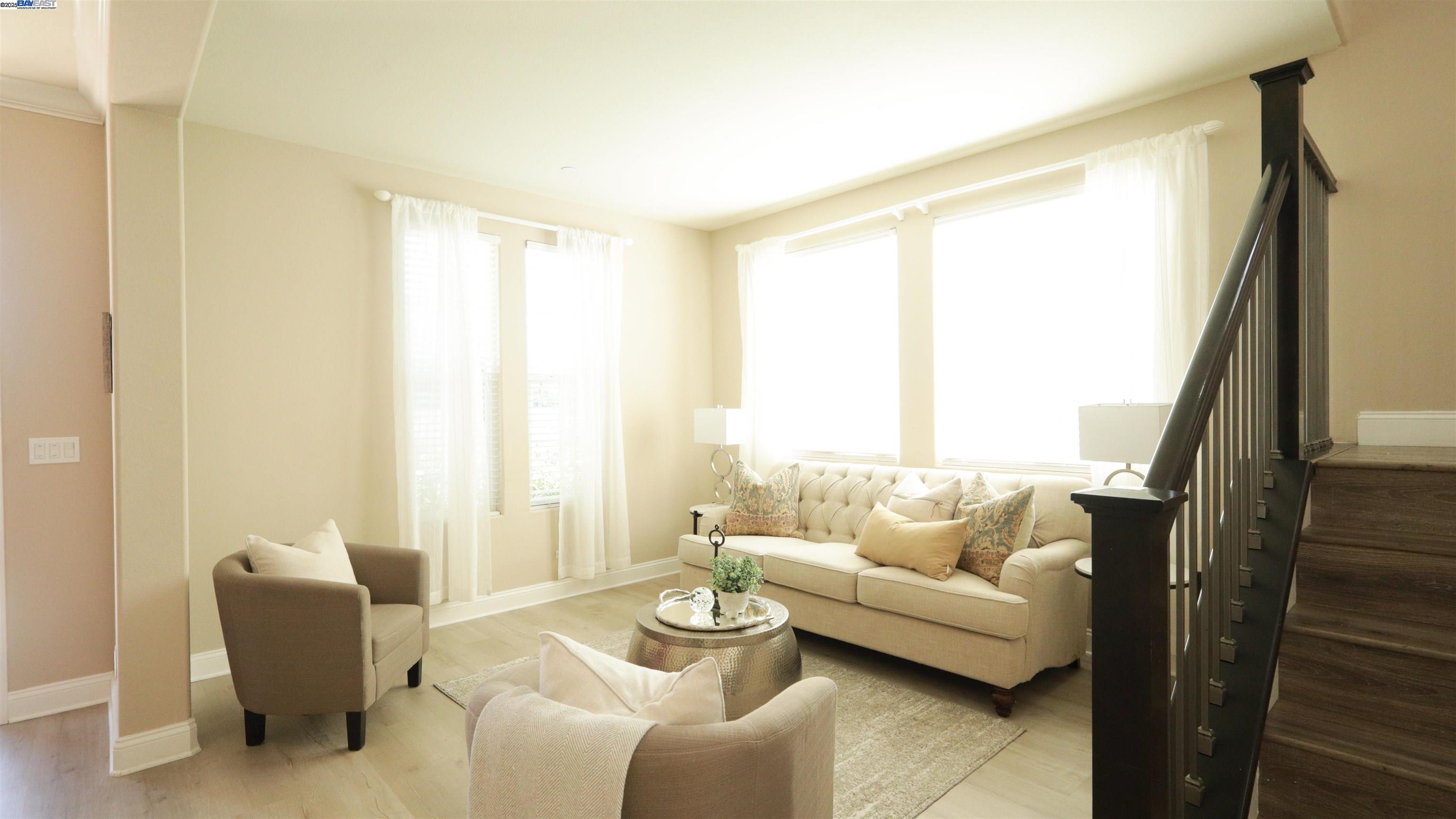 Detail Gallery Image 2 of 40 For 967 Dainty Ave, Brentwood,  CA 94513 - 6 Beds | 4 Baths