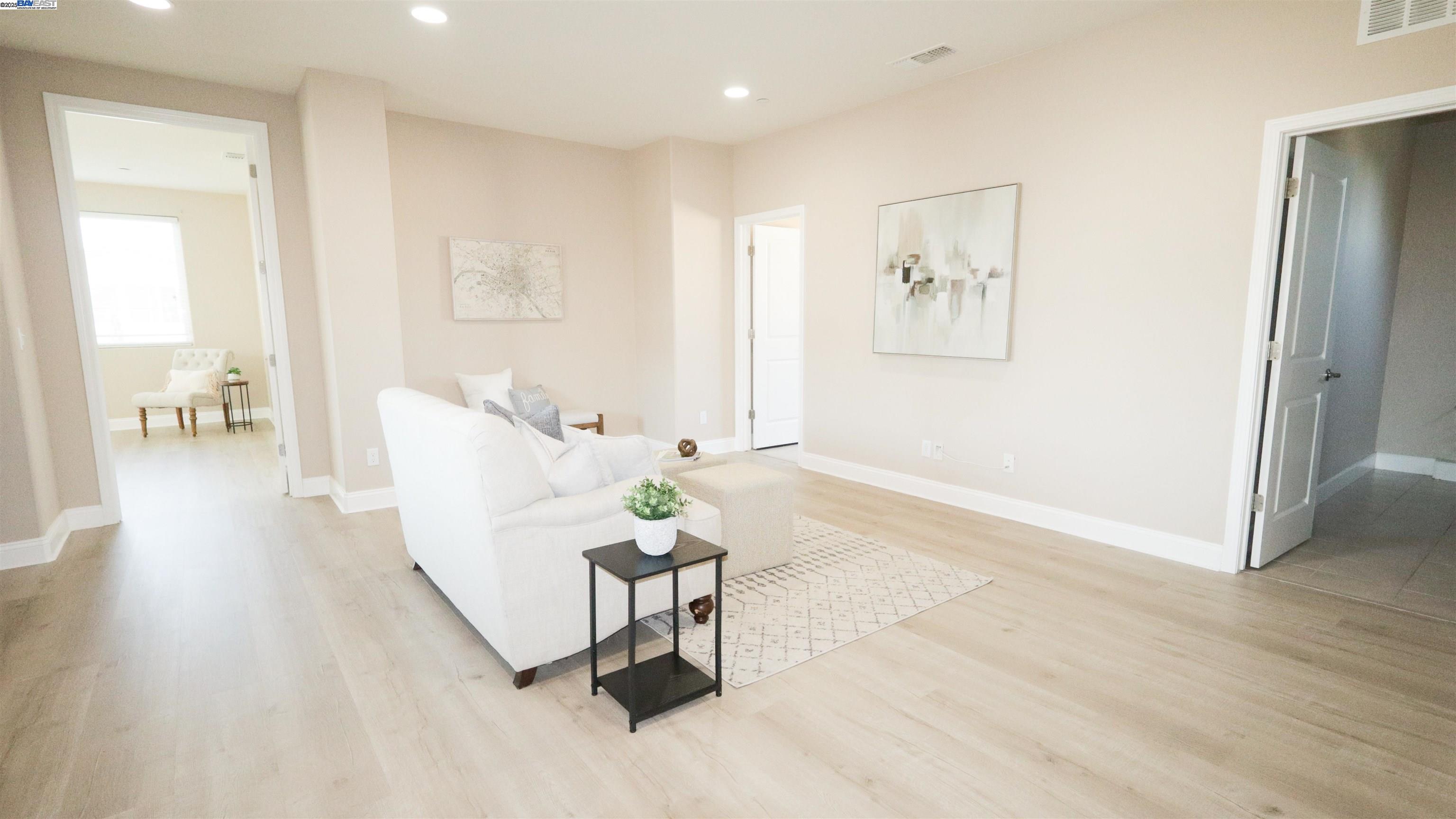 Detail Gallery Image 19 of 40 For 967 Dainty Ave, Brentwood,  CA 94513 - 6 Beds | 4 Baths