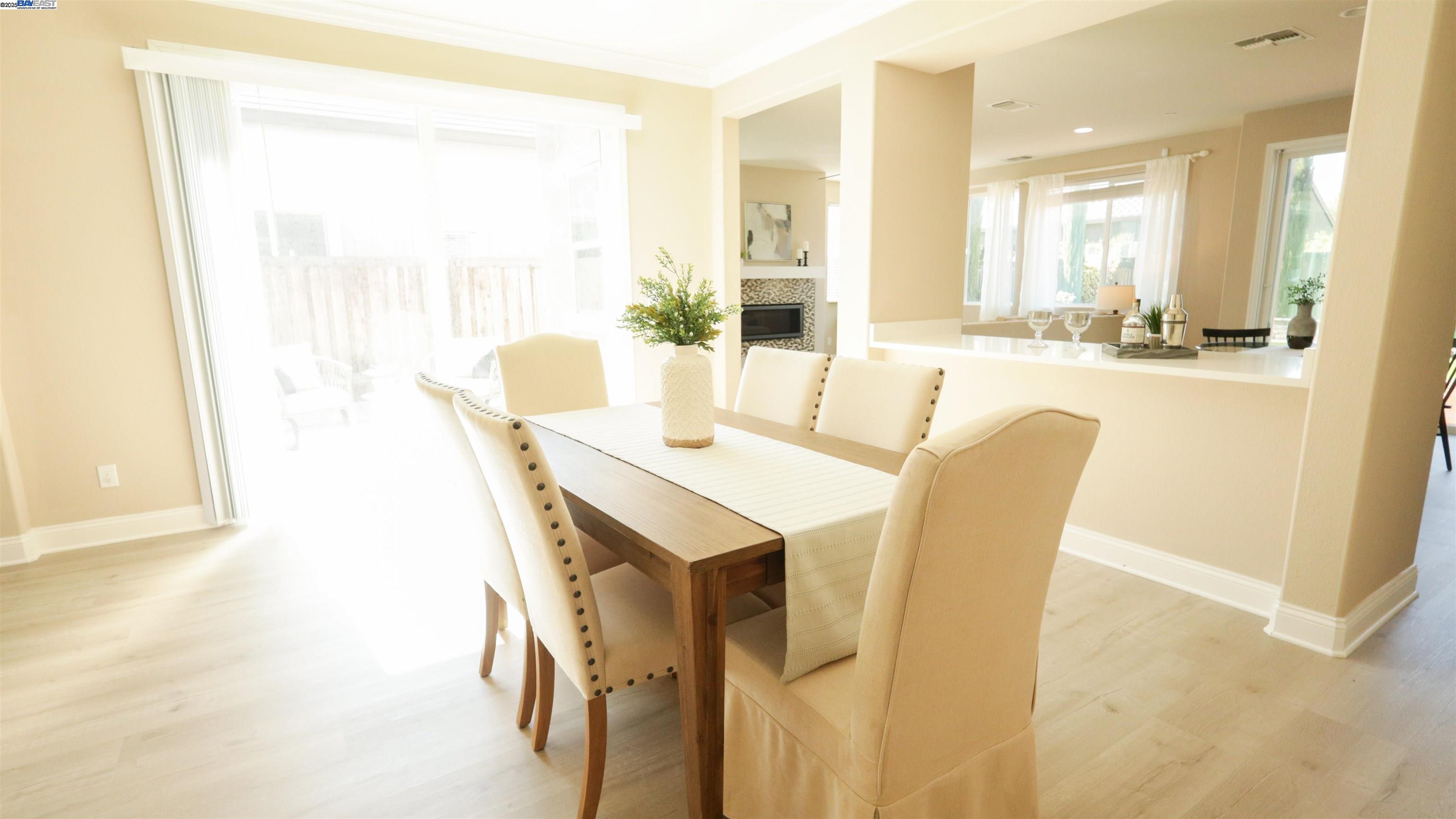 Detail Gallery Image 5 of 40 For 967 Dainty Ave, Brentwood,  CA 94513 - 6 Beds | 4 Baths