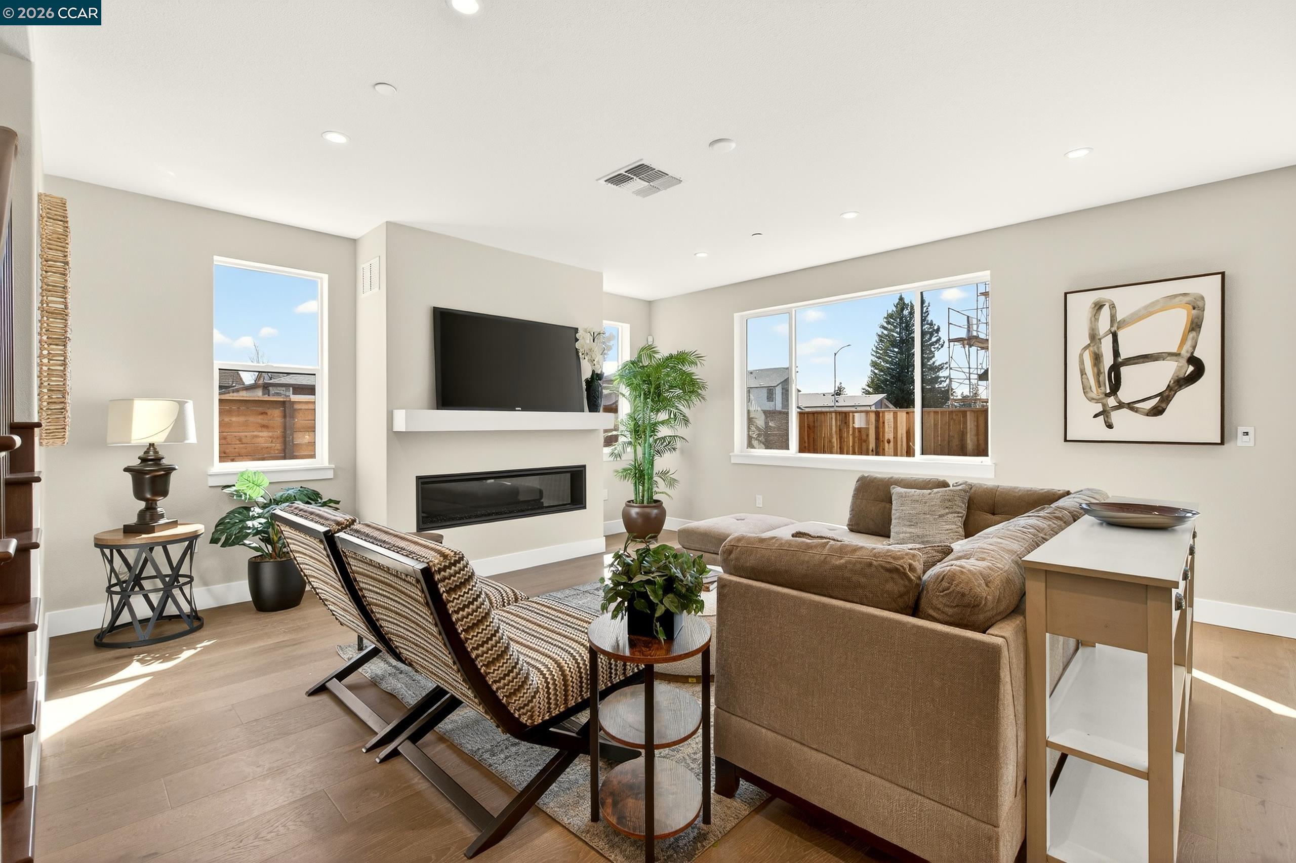 Detail Gallery Image 9 of 37 For 2250 Vandeleur Drive, Napa,  CA 94558 - 4 Beds | 3 Baths