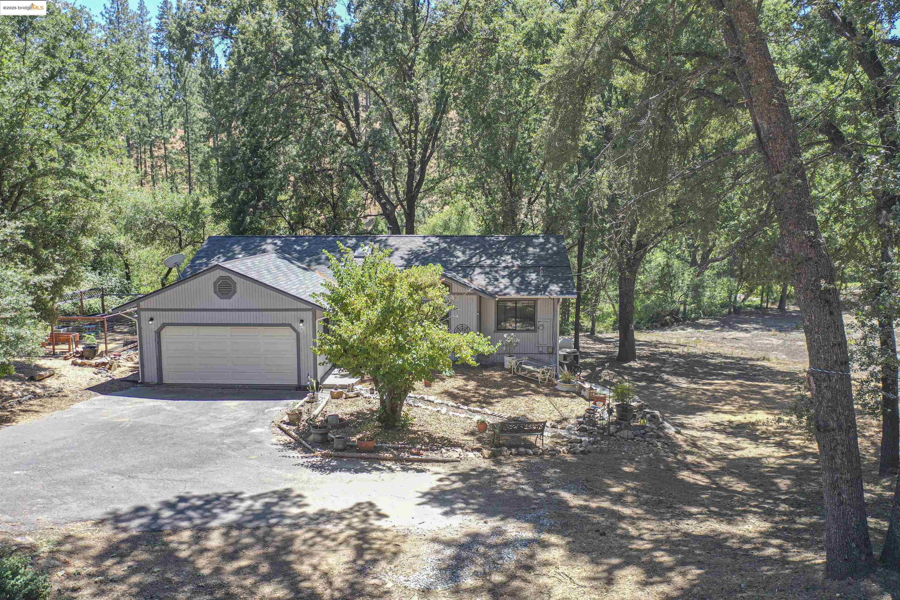 19955 Deerbrush Ct, Groveland CA 95321 — photo 5