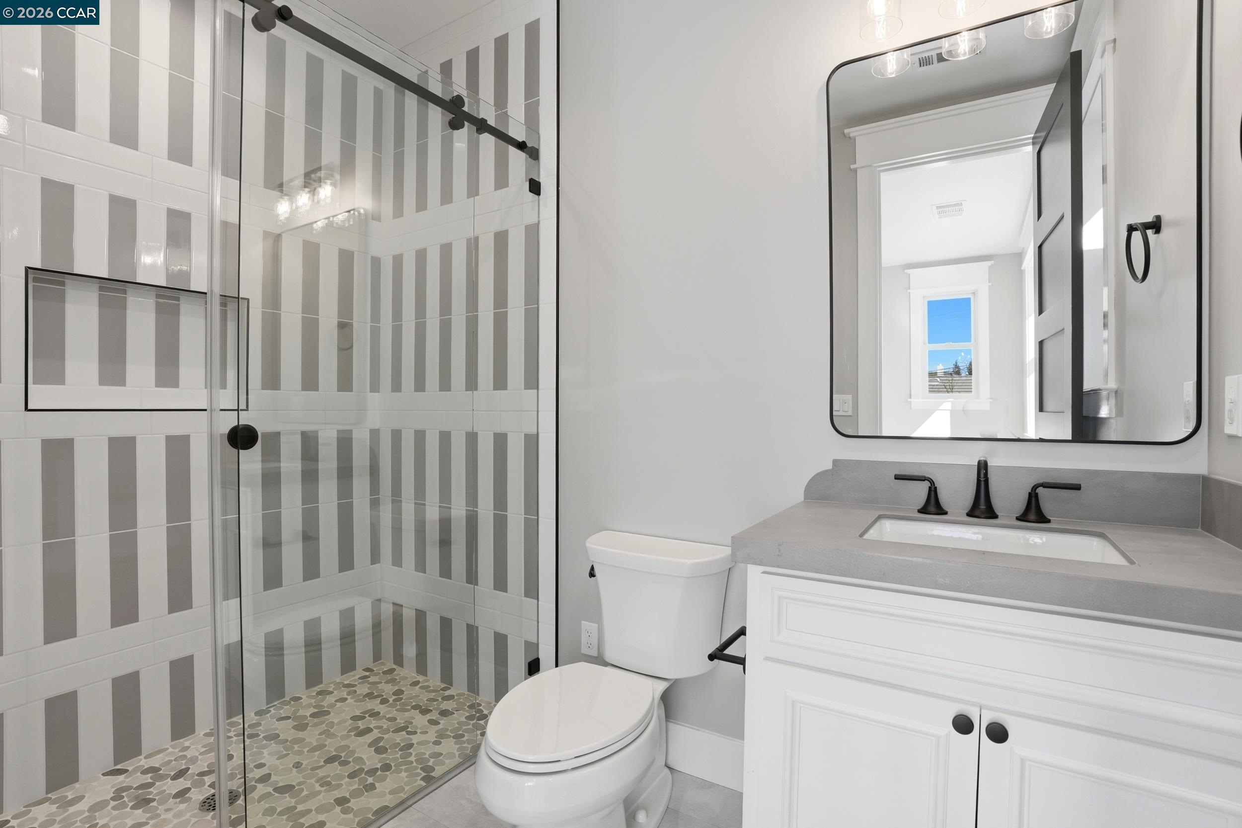 Detail Gallery Image 11 of 20 For 1206 Northgate Rd, Walnut Creek,  CA 94598 - 4 Beds | 4/1 Baths