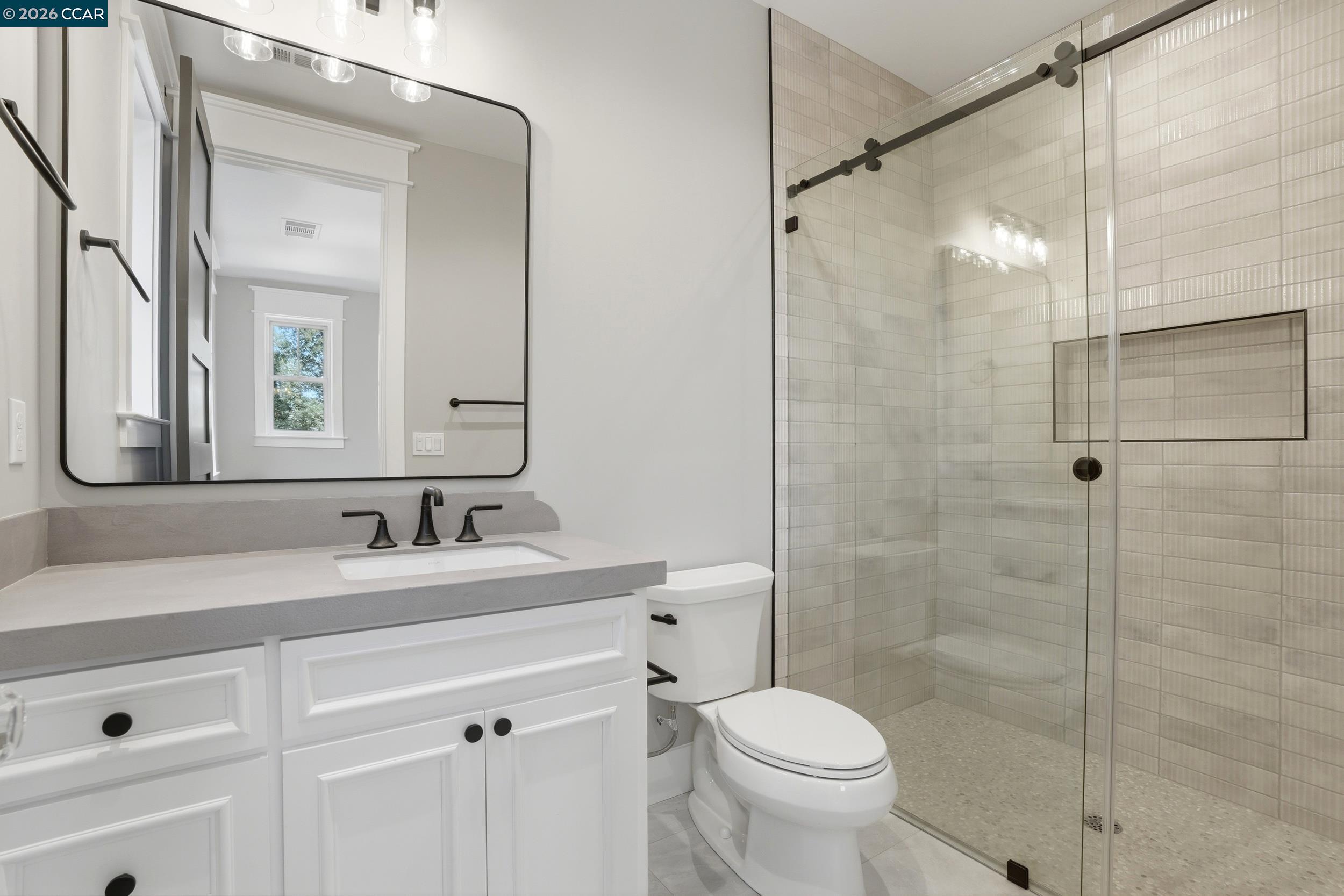 Detail Gallery Image 12 of 20 For 1206 Northgate Rd, Walnut Creek,  CA 94598 - 4 Beds | 4/1 Baths