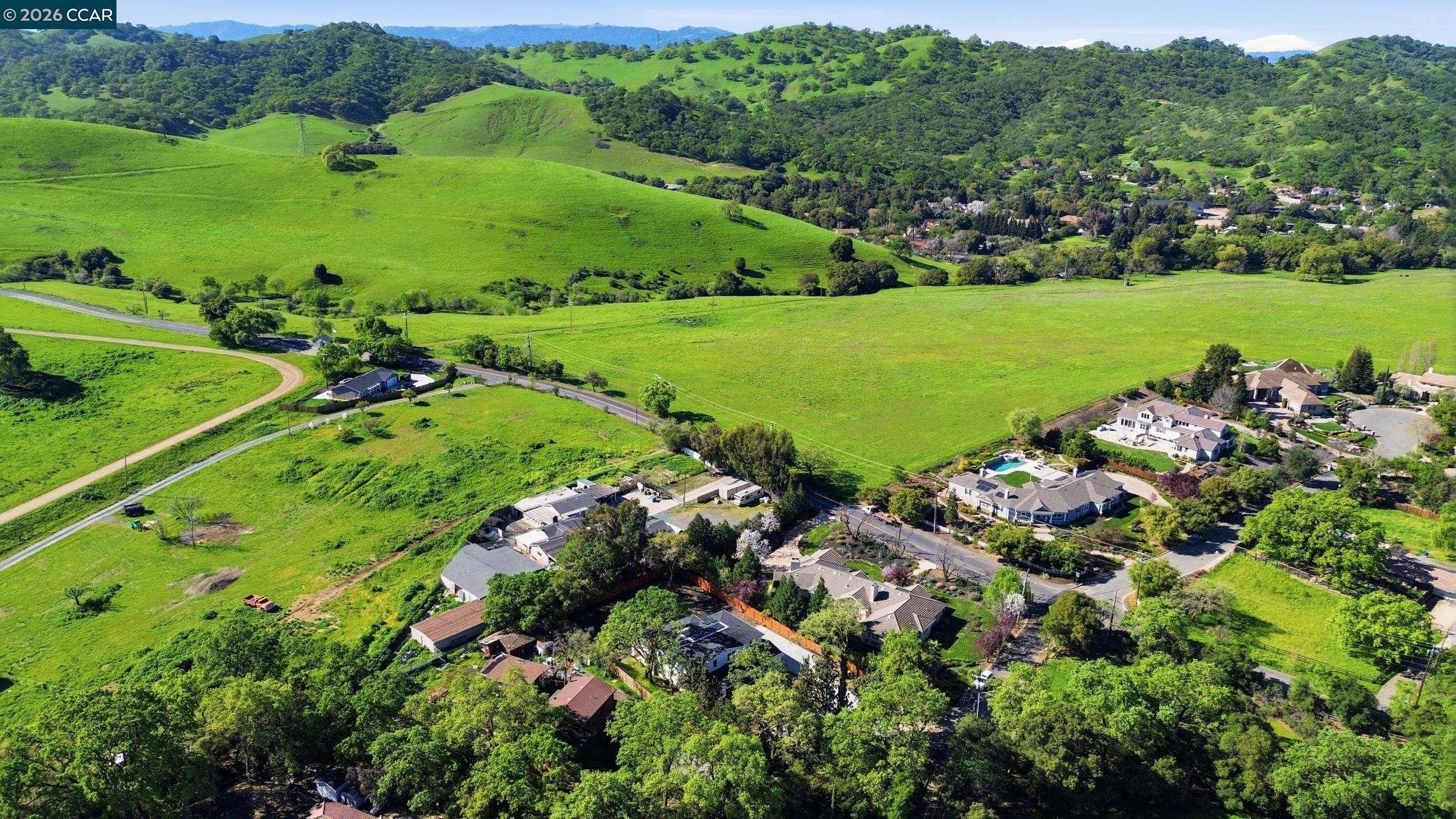 Detail Gallery Image 16 of 20 For 1206 Northgate Rd, Walnut Creek,  CA 94598 - 4 Beds | 4/1 Baths