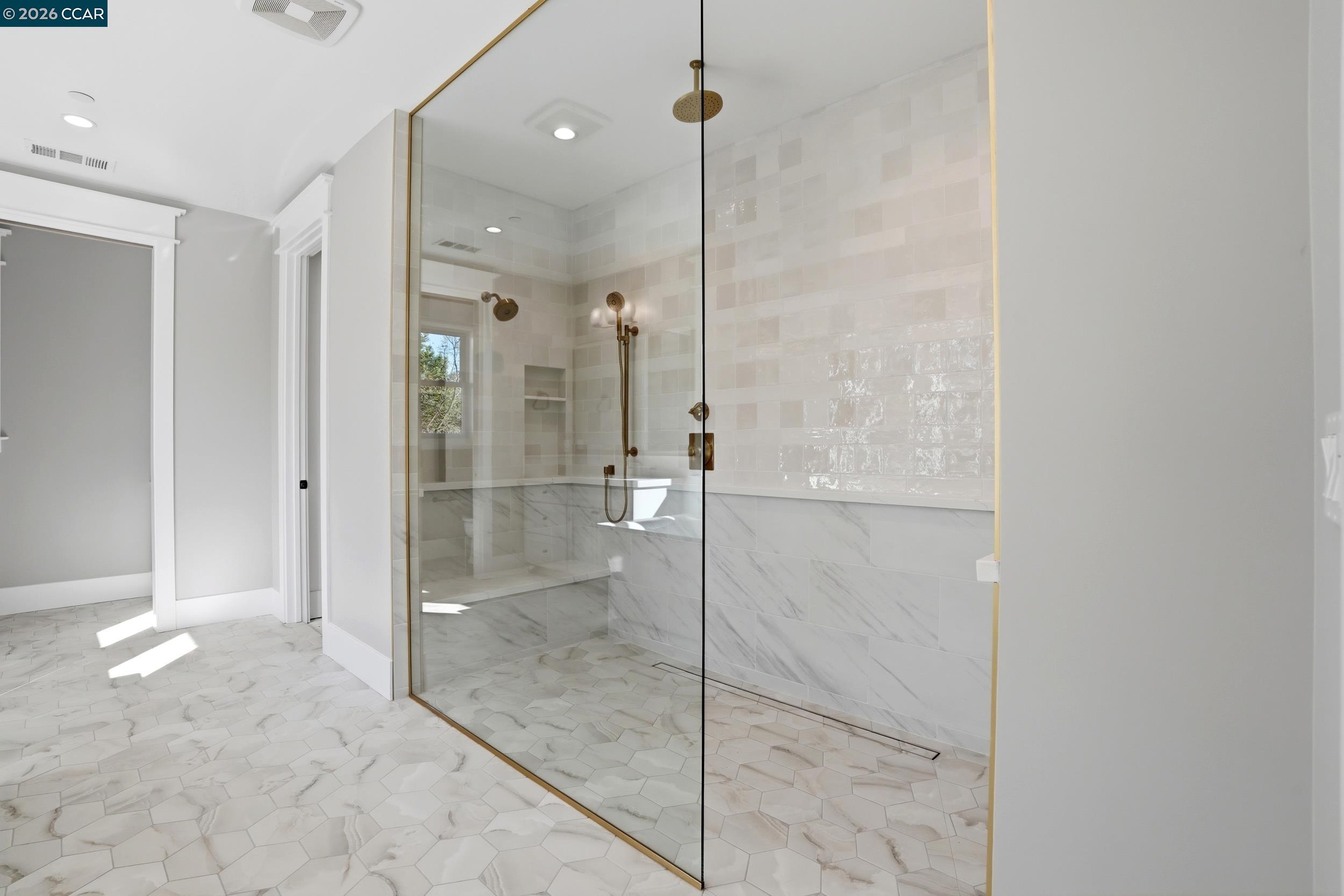 Detail Gallery Image 6 of 20 For 1206 Northgate Rd, Walnut Creek,  CA 94598 - 4 Beds | 4/1 Baths