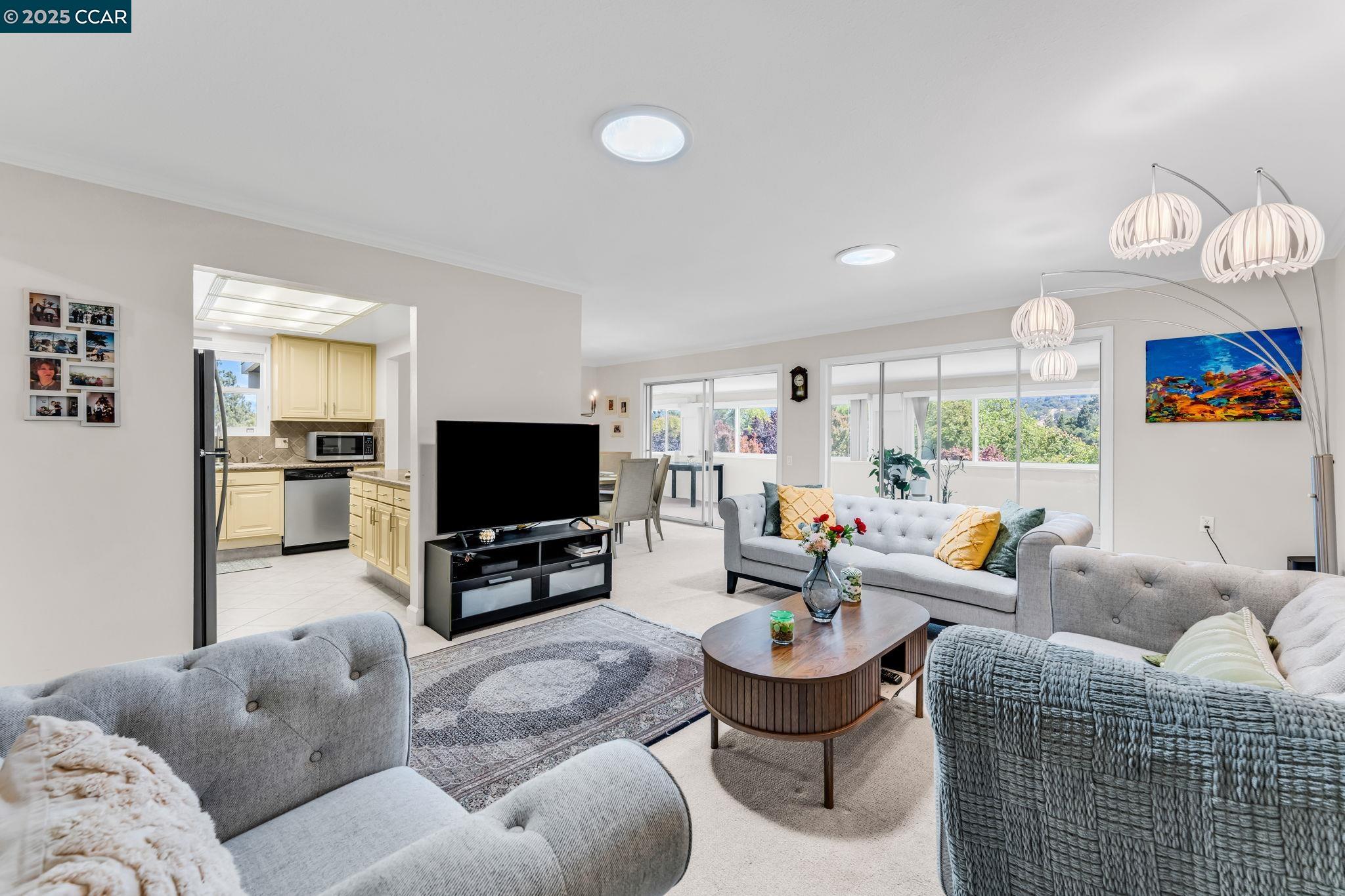 Photo #11: 41106924 Listing: Photo #11