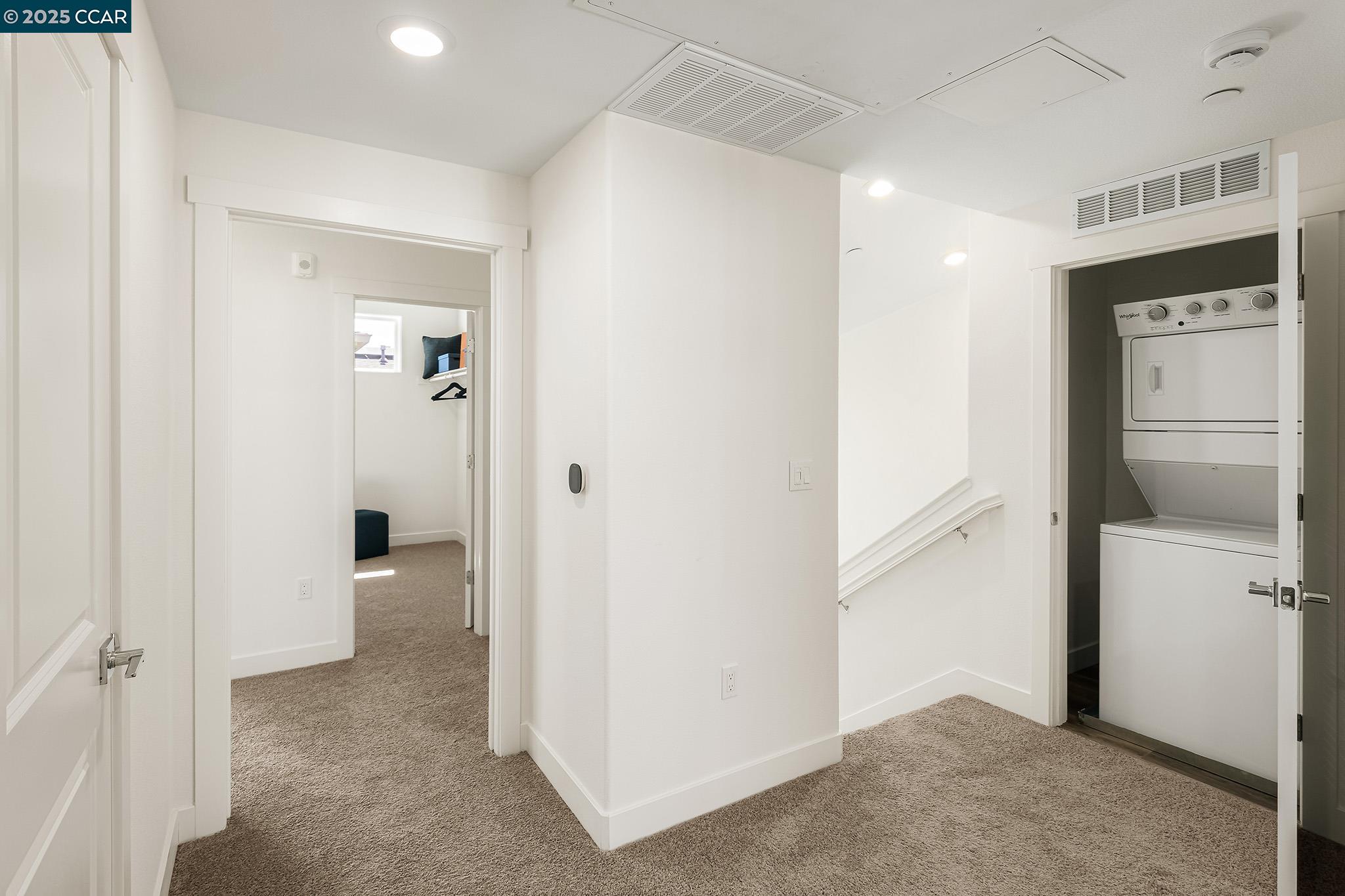Detail Gallery Image 16 of 25 For 27263 Lumina Ct, Hayward,  CA 94544 - 3 Beds | 2/1 Baths