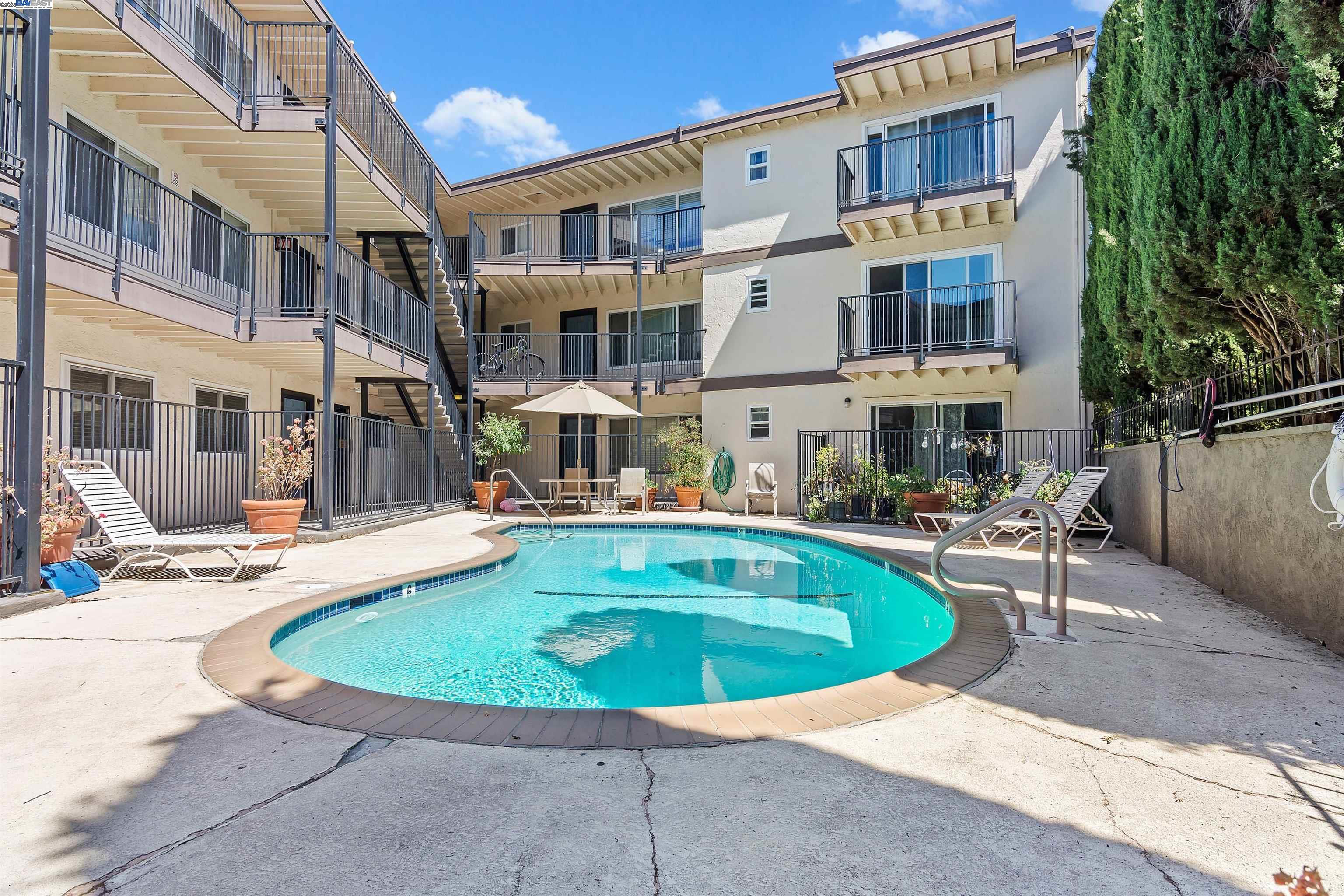 1743 Carmel Dr UNIT 9, Walnut Creek, CA, 94596