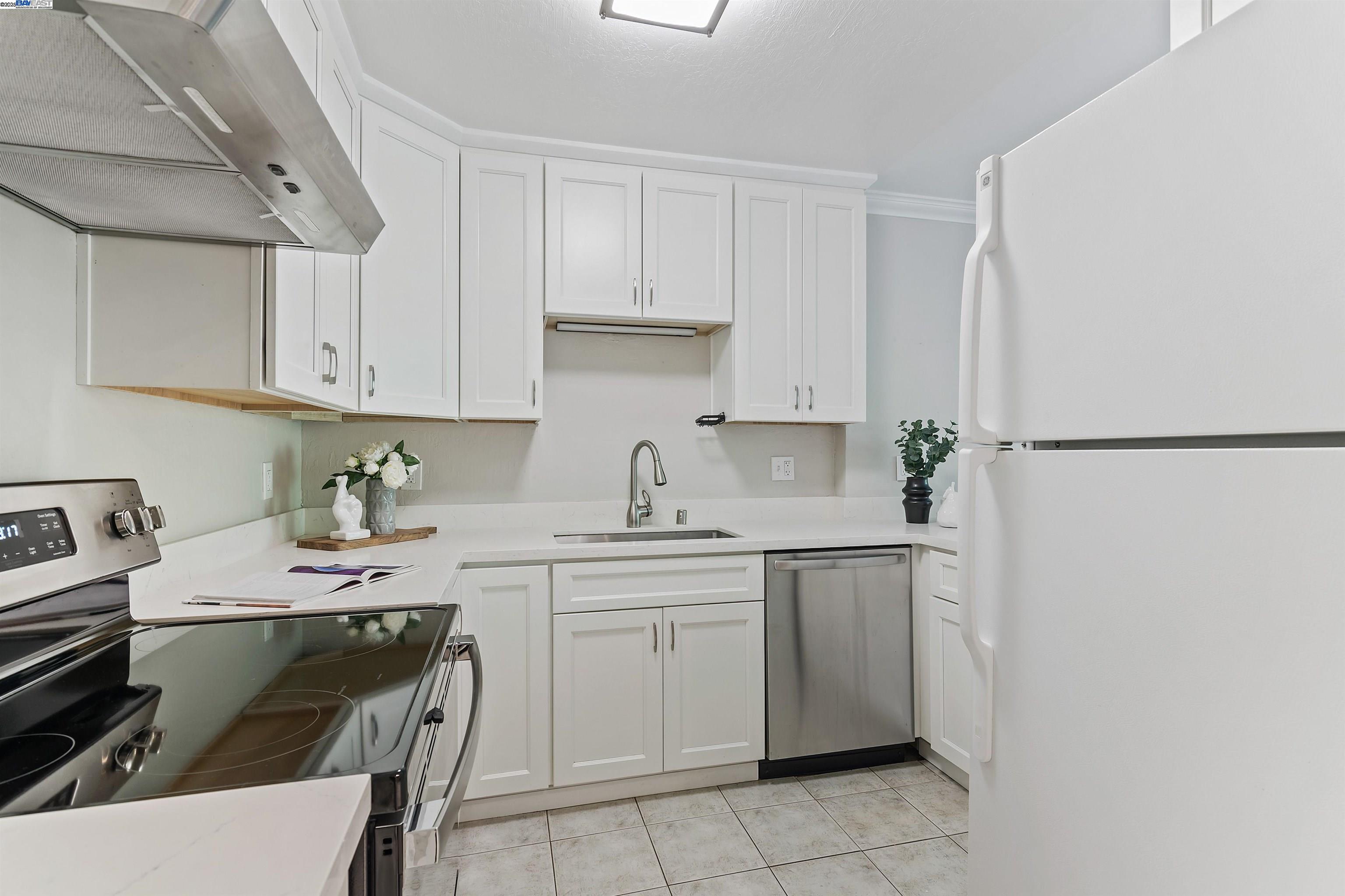 1743 Carmel Dr UNIT 9, Walnut Creek, CA, 94596