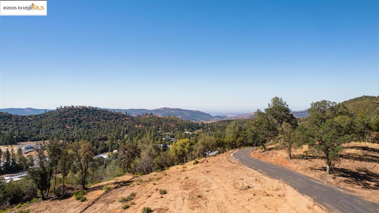 17880 State Highway 120, Big Oak Flat CA 95305 — photo 2