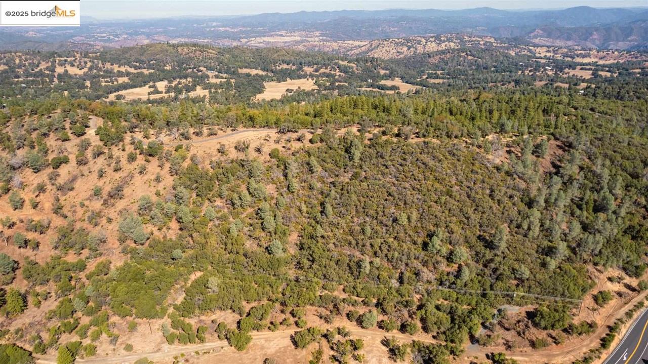 17880 State Highway 120, Big Oak Flat CA 95305 — photo 15